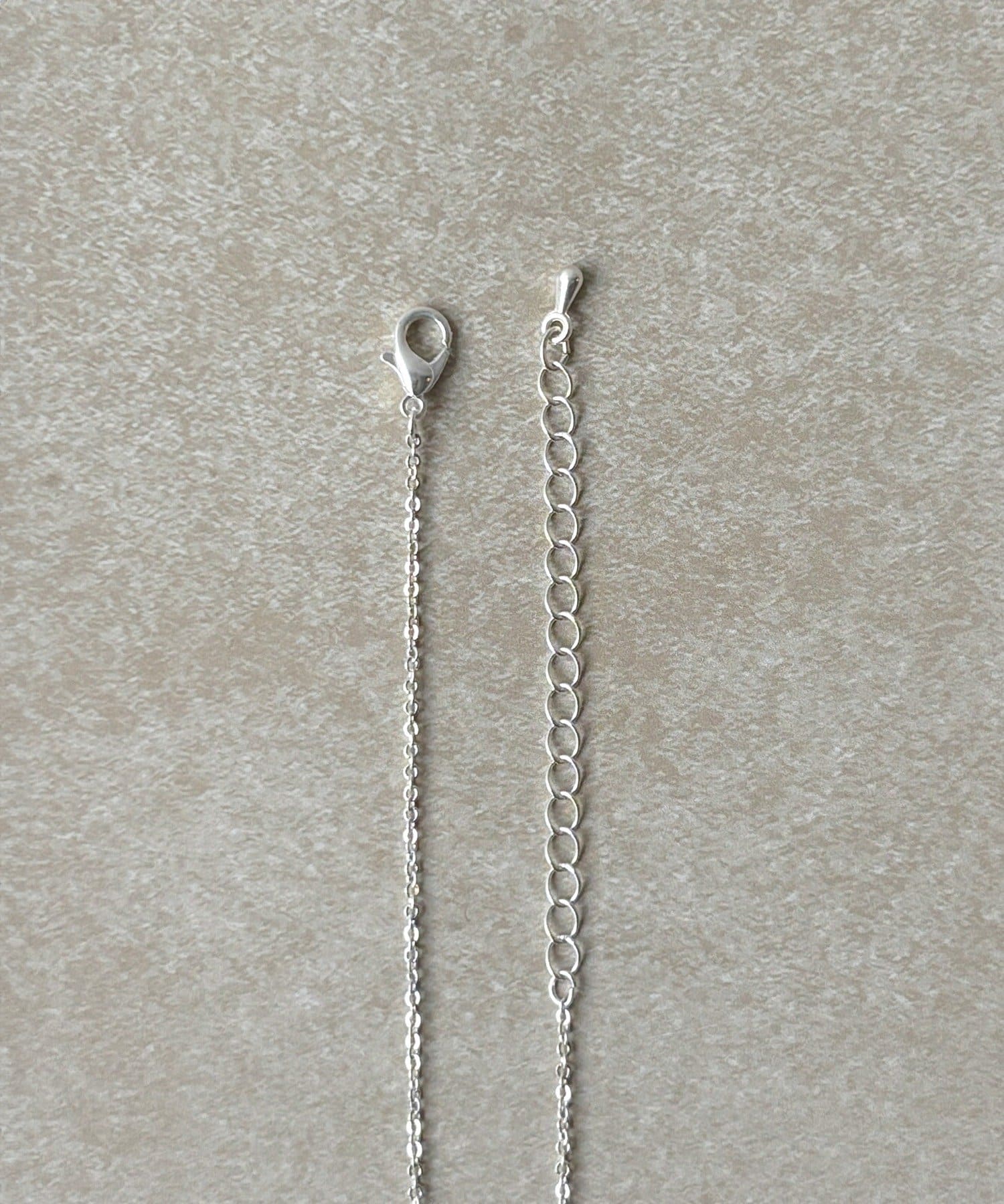 3COINS(スリーコインズ) ダブルハートショートネックレス