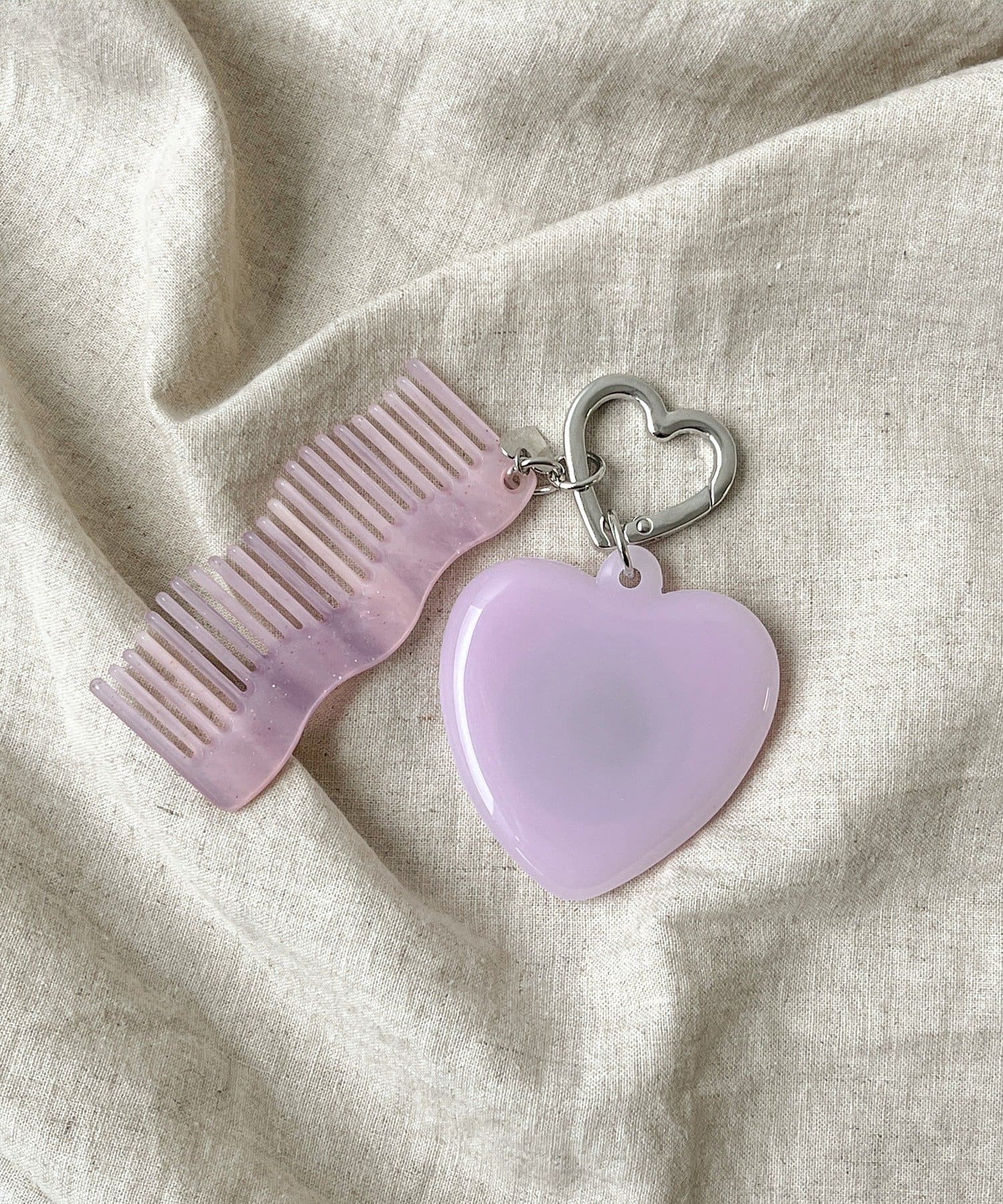 3COINS(スリーコインズ) ハートミラー&コームチャーム