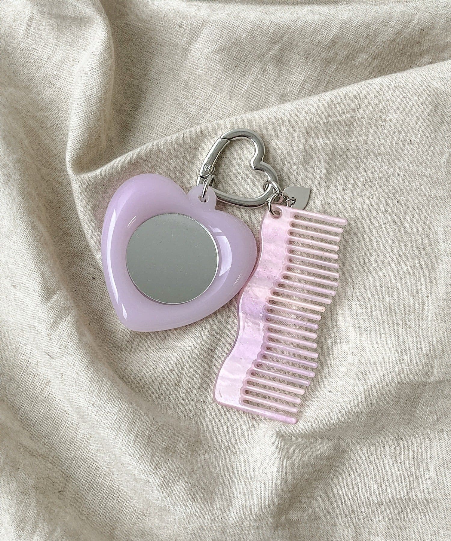 3COINS(スリーコインズ) ハートミラー&コームチャーム