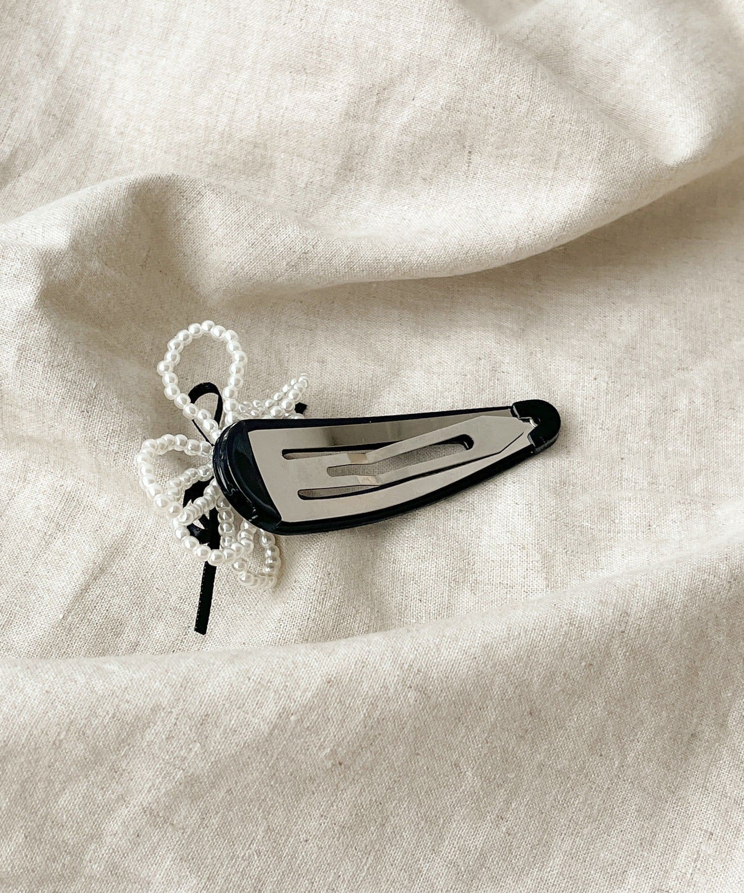 3COINS(スリーコインズ) リボンパールパッチンピン／KIDS