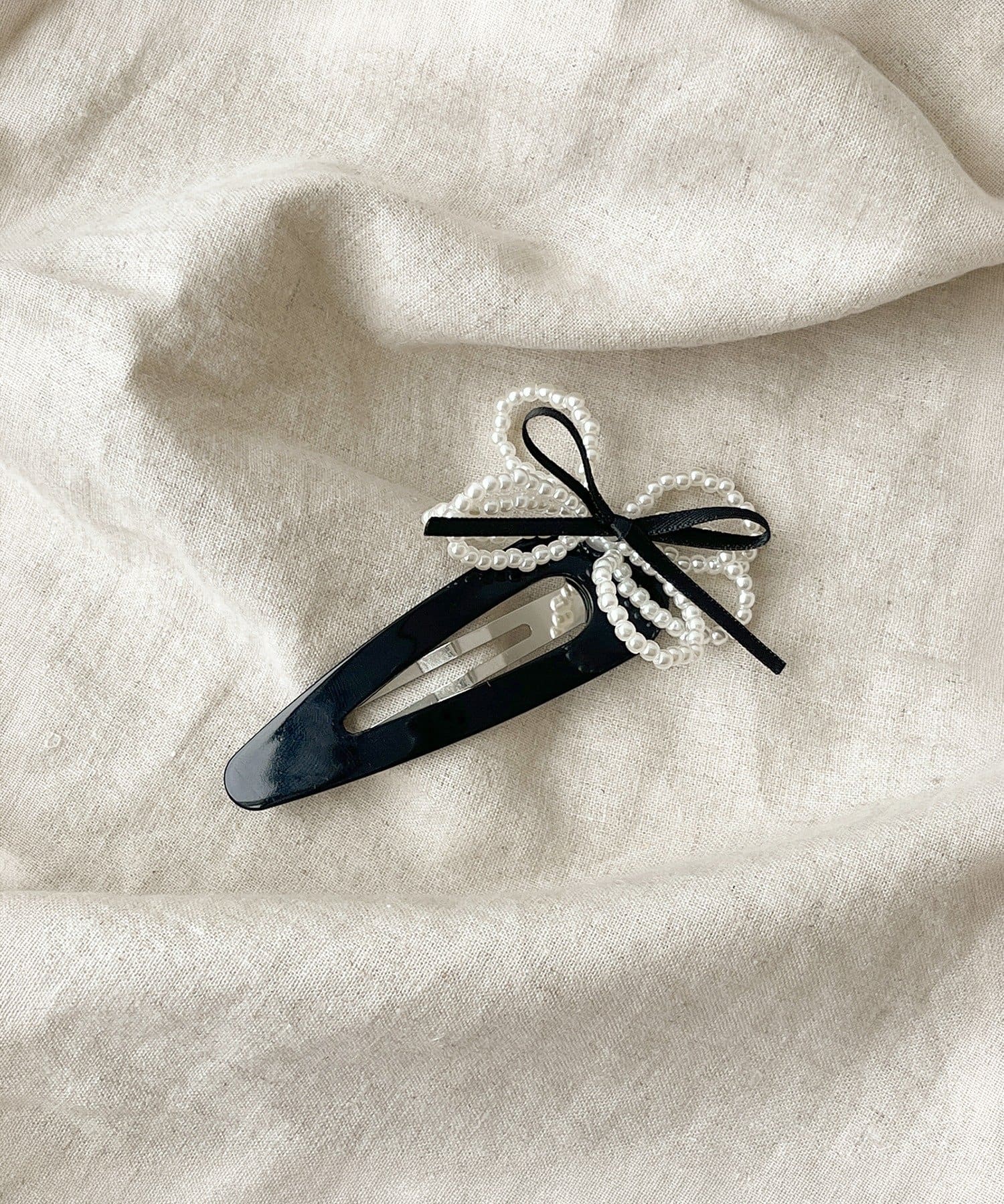 3COINS(スリーコインズ) リボンパールパッチンピン／KIDS