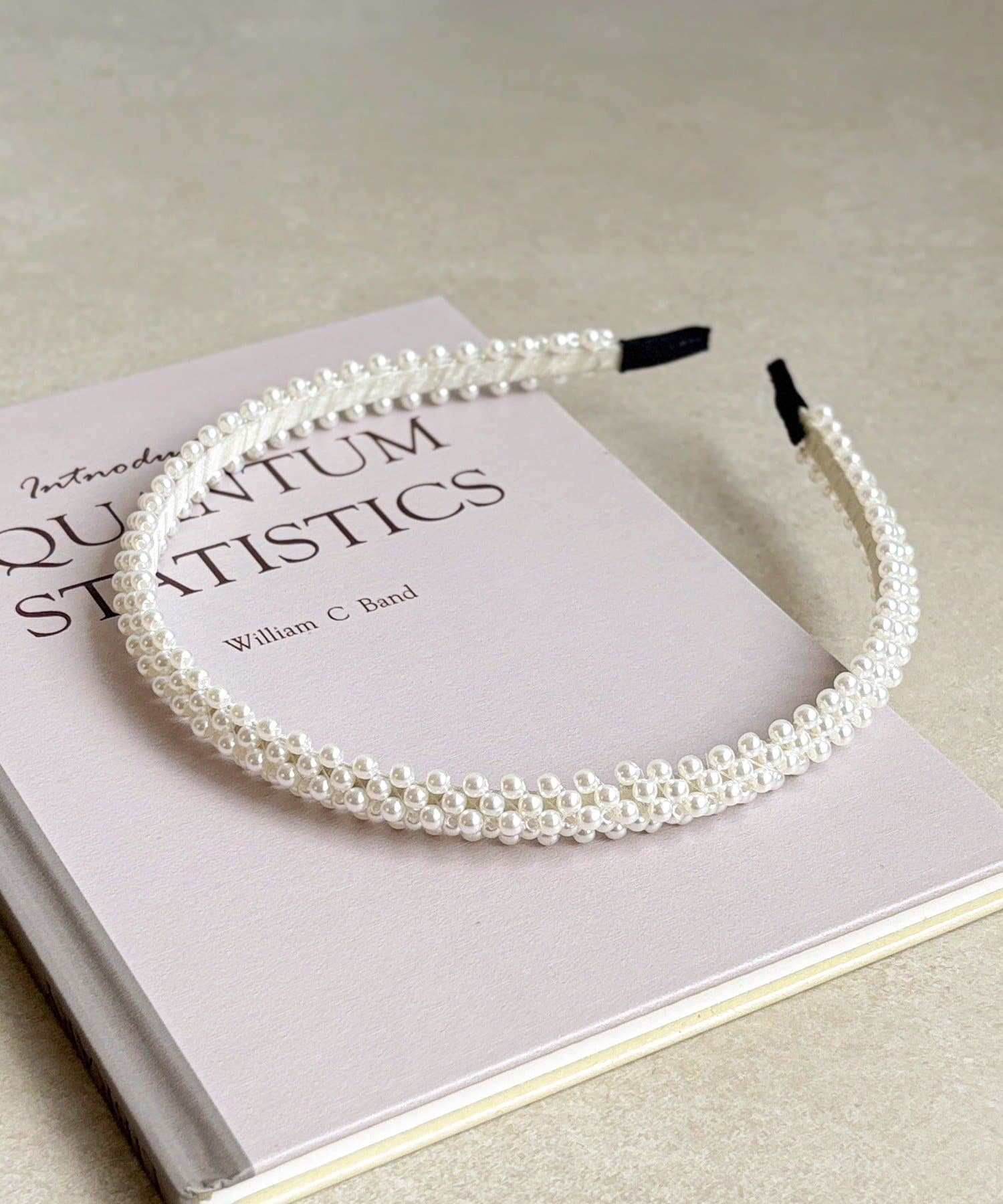 3COINS(スリーコインズ) パールカチューシャ