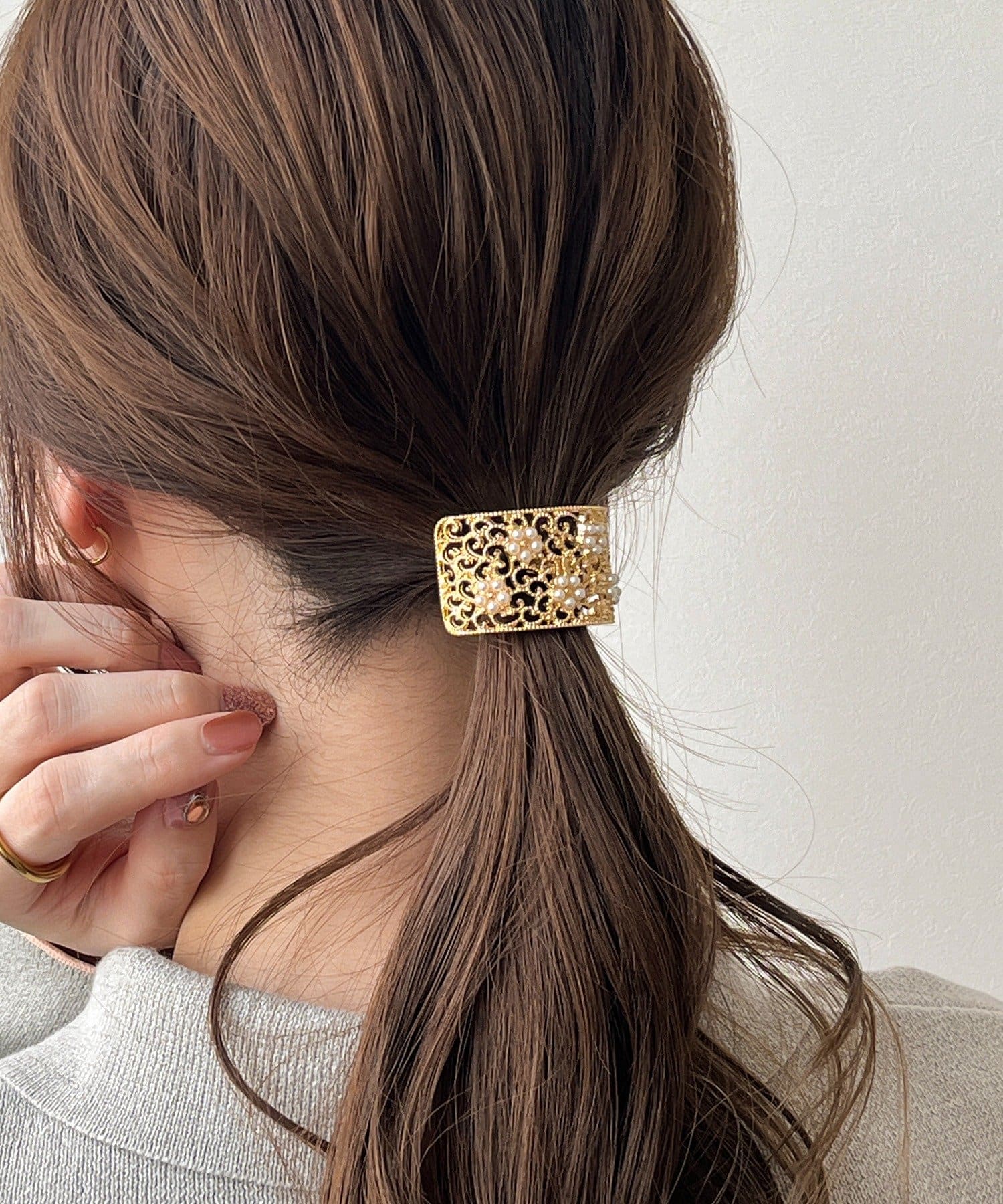 3COINS(スリーコインズ) パールスカシメタルポニー