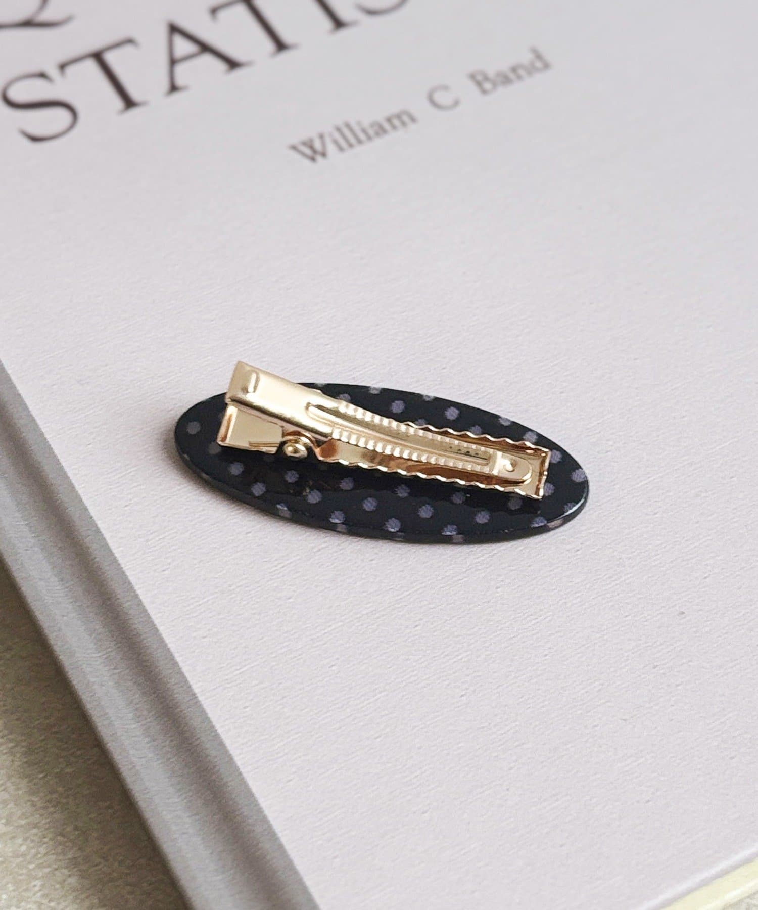 3COINS(スリーコインズ) オーバルドットクリップ2個セット