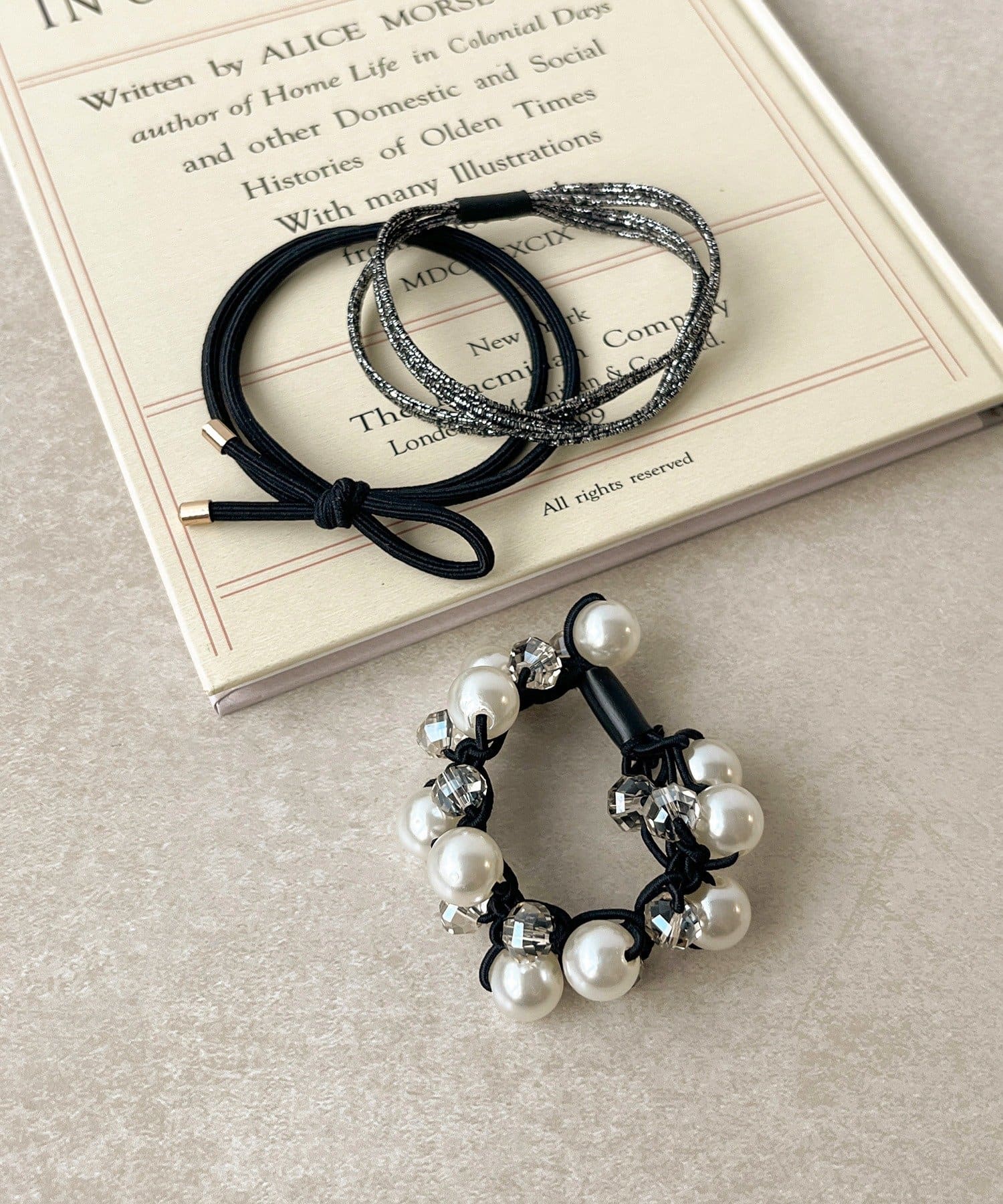 3COINS(スリーコインズ) パールラメポニー3個セット