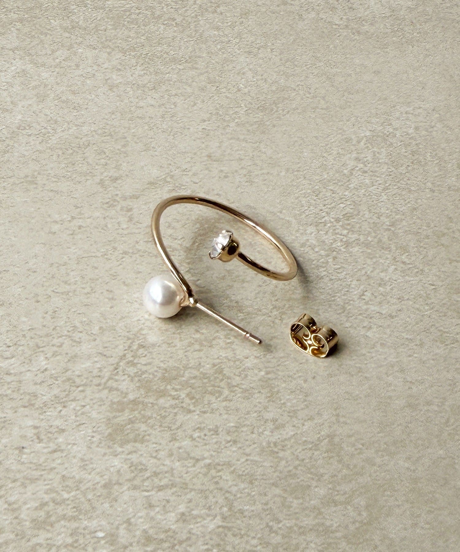 3COINS(スリーコインズ) エンドガラスフープピアス