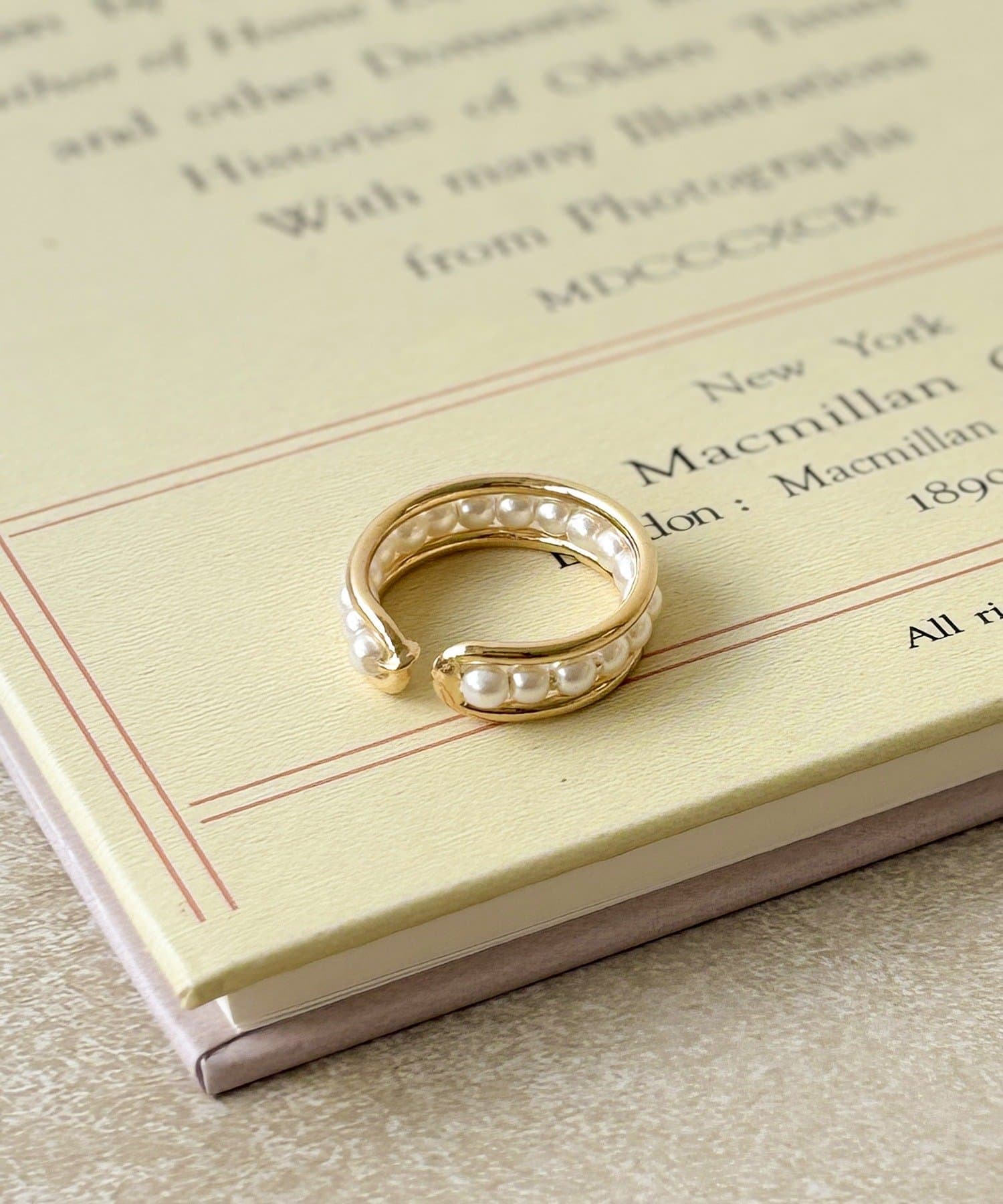 3COINS(スリーコインズ) メタルパールリング