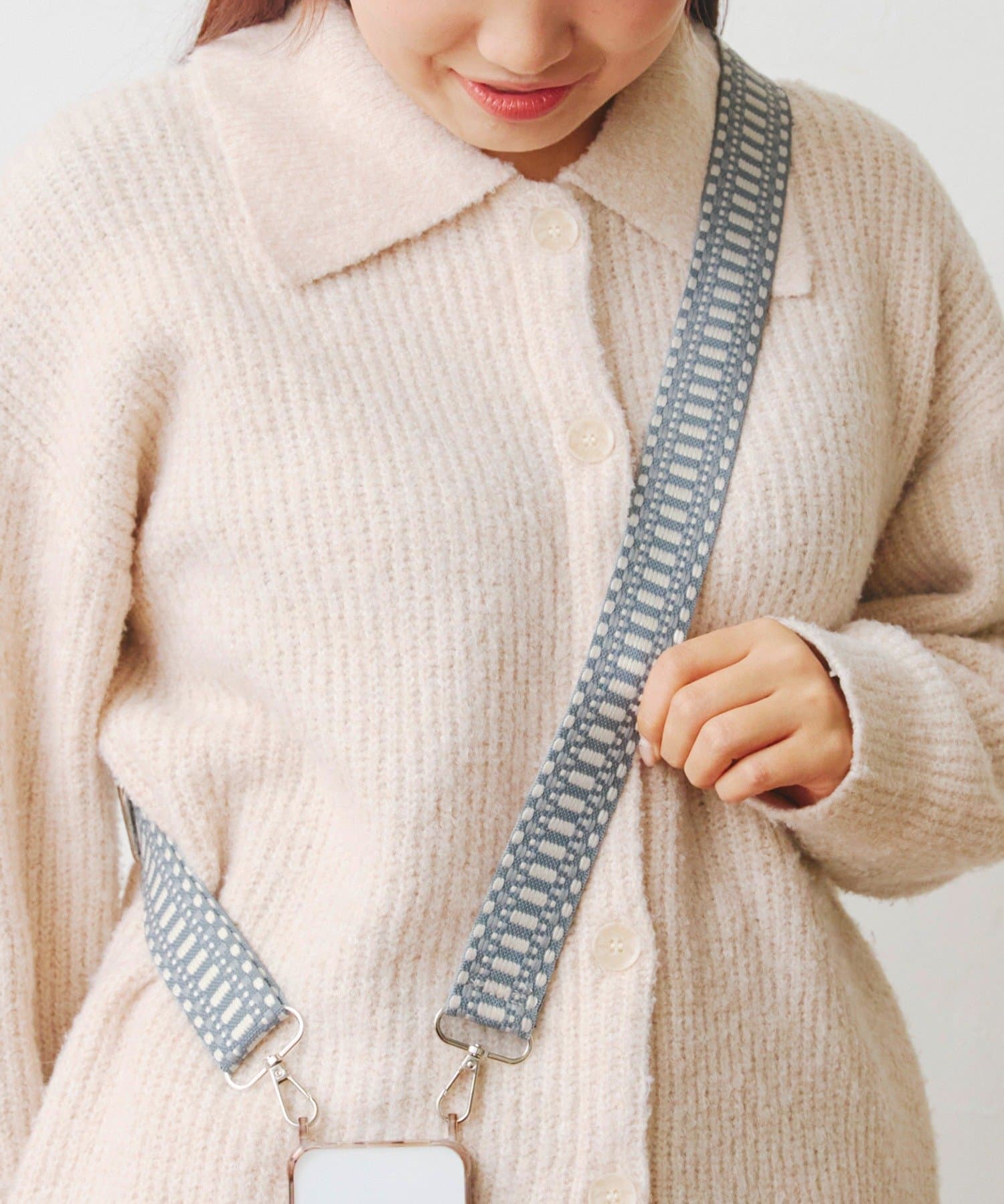 salut!(サリュ) デザインボーダージャガードテープスマホストラップ