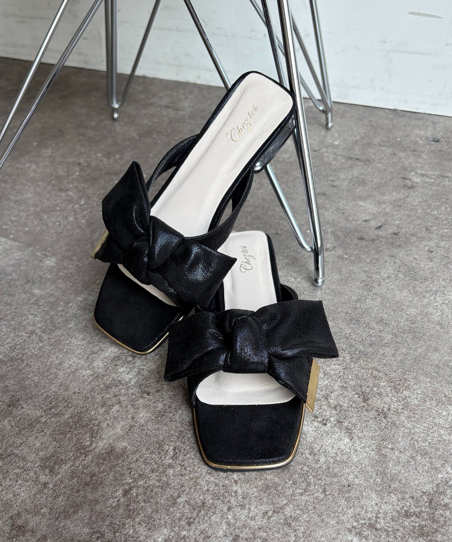 Chez toi(シェトワ) リボンミュールサンダル