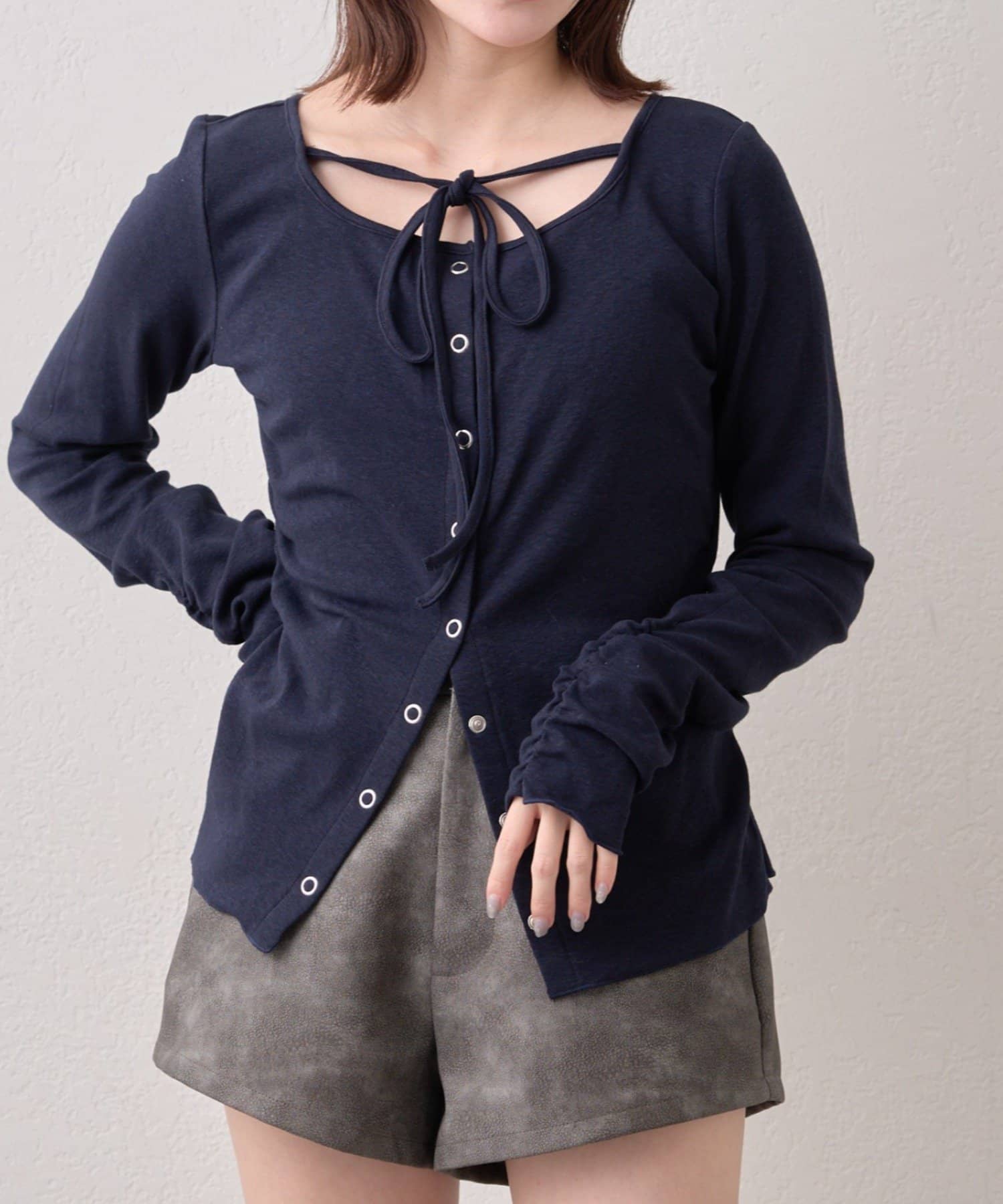 mline(エムライン) [mline]チョーカーボタントップス