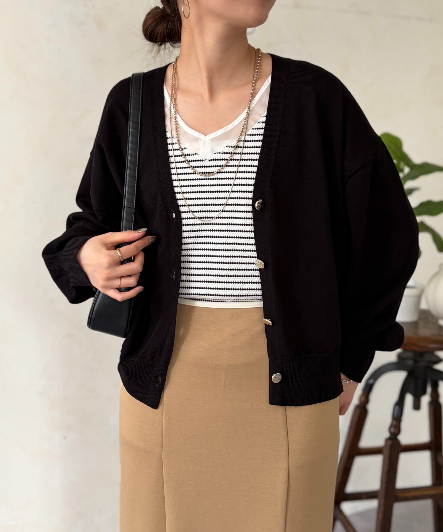 Chez toi(シェトワ) ニュアンスボタン長袖ニットカーディガン