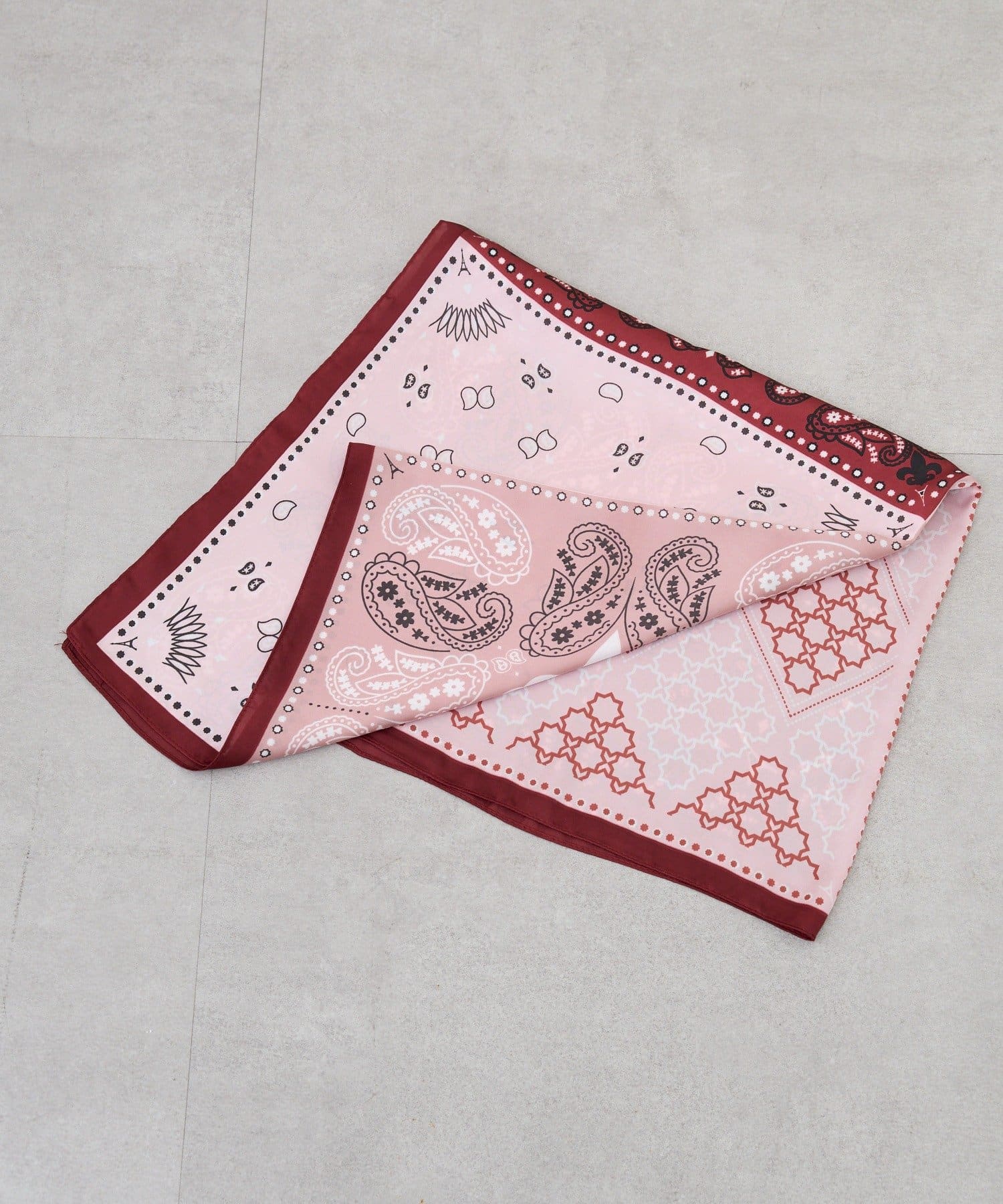 SHENERY(シーナリー) マルチパネルスカーフ