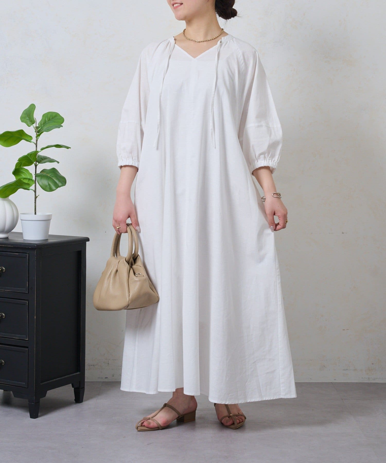 Jena　espace merveilleux(ジェナ　エスパスメルヴェイユ) キーネックリネンワンピ