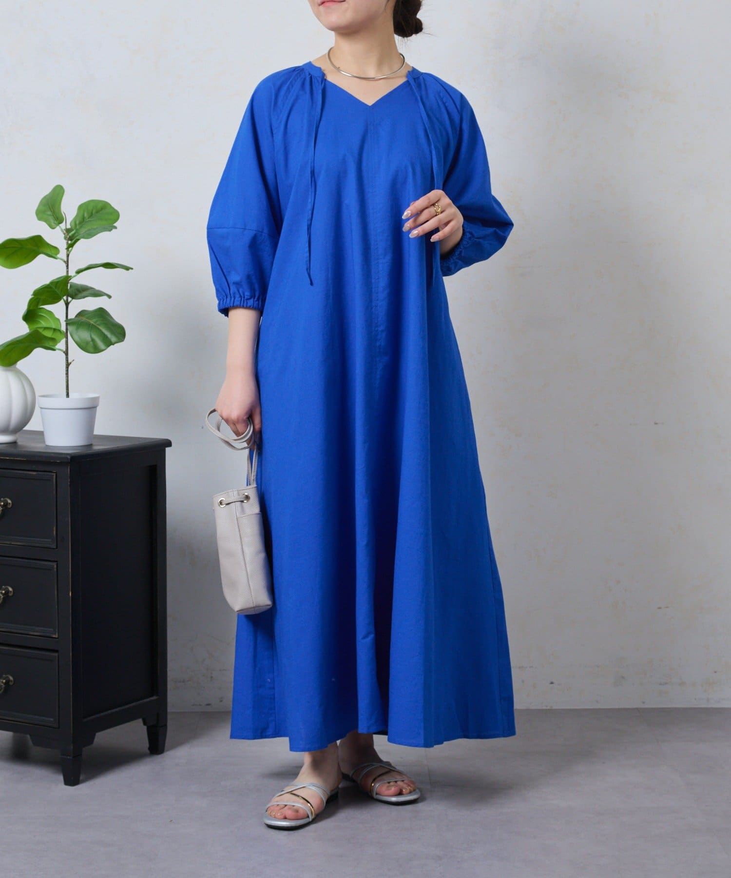 Jena　espace merveilleux(ジェナ　エスパスメルヴェイユ) キーネックリネンワンピ