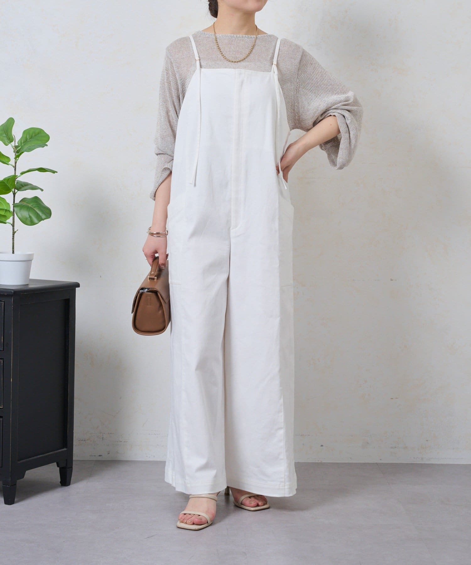 Jena　espace merveilleux(ジェナ　エスパスメルヴェイユ) ストレッチサロペット