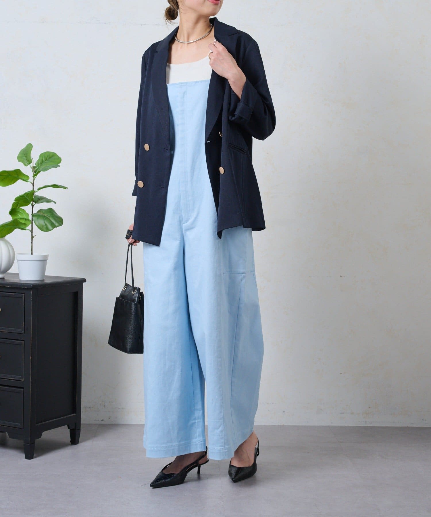 Jena　espace merveilleux(ジェナ　エスパスメルヴェイユ) ストレッチサロペット