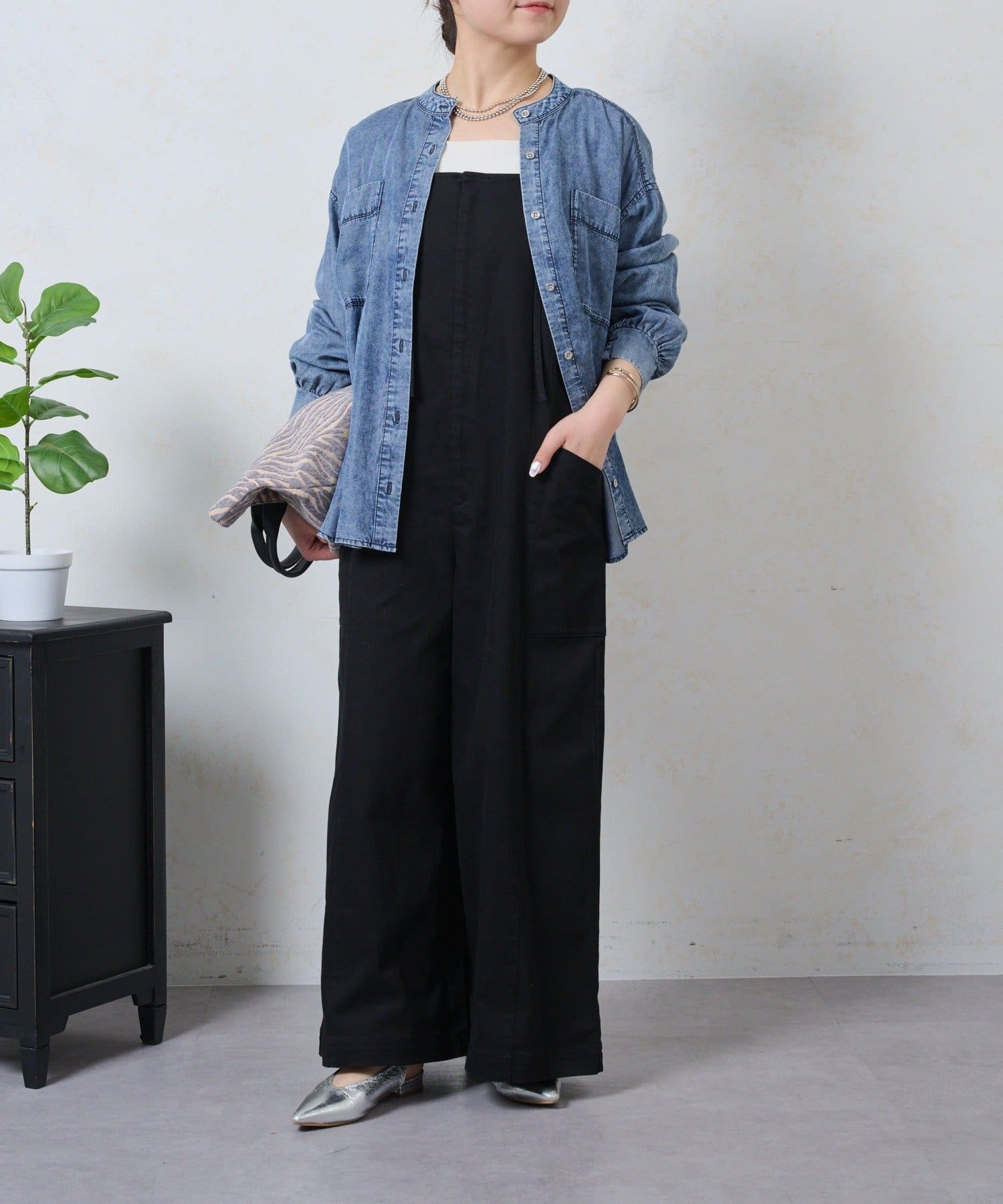 Jena　espace merveilleux(ジェナ　エスパスメルヴェイユ) ストレッチサロペット