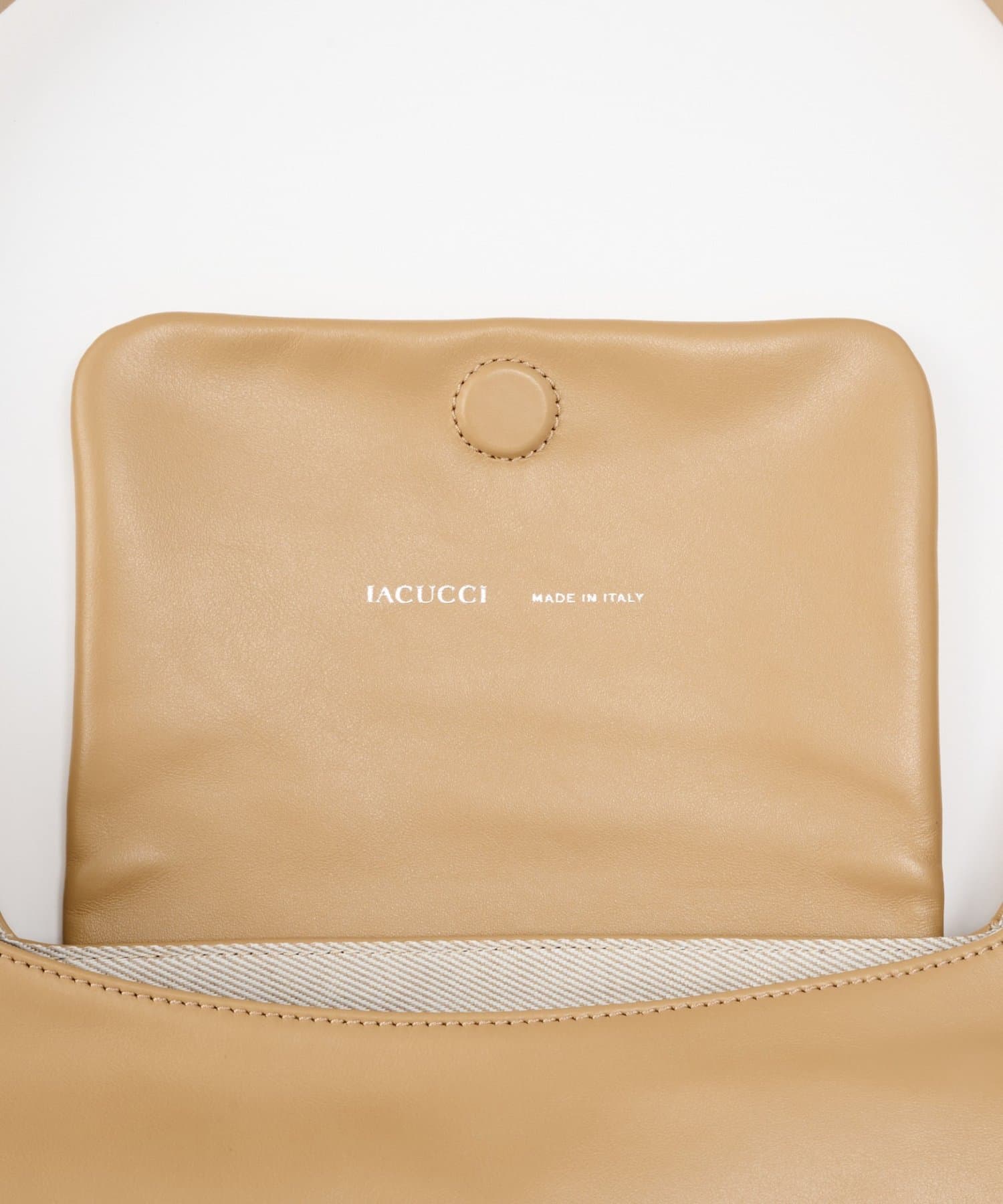 IACUCCI(イアクッチ) 【coming soon】サーリチェ M NAPPA