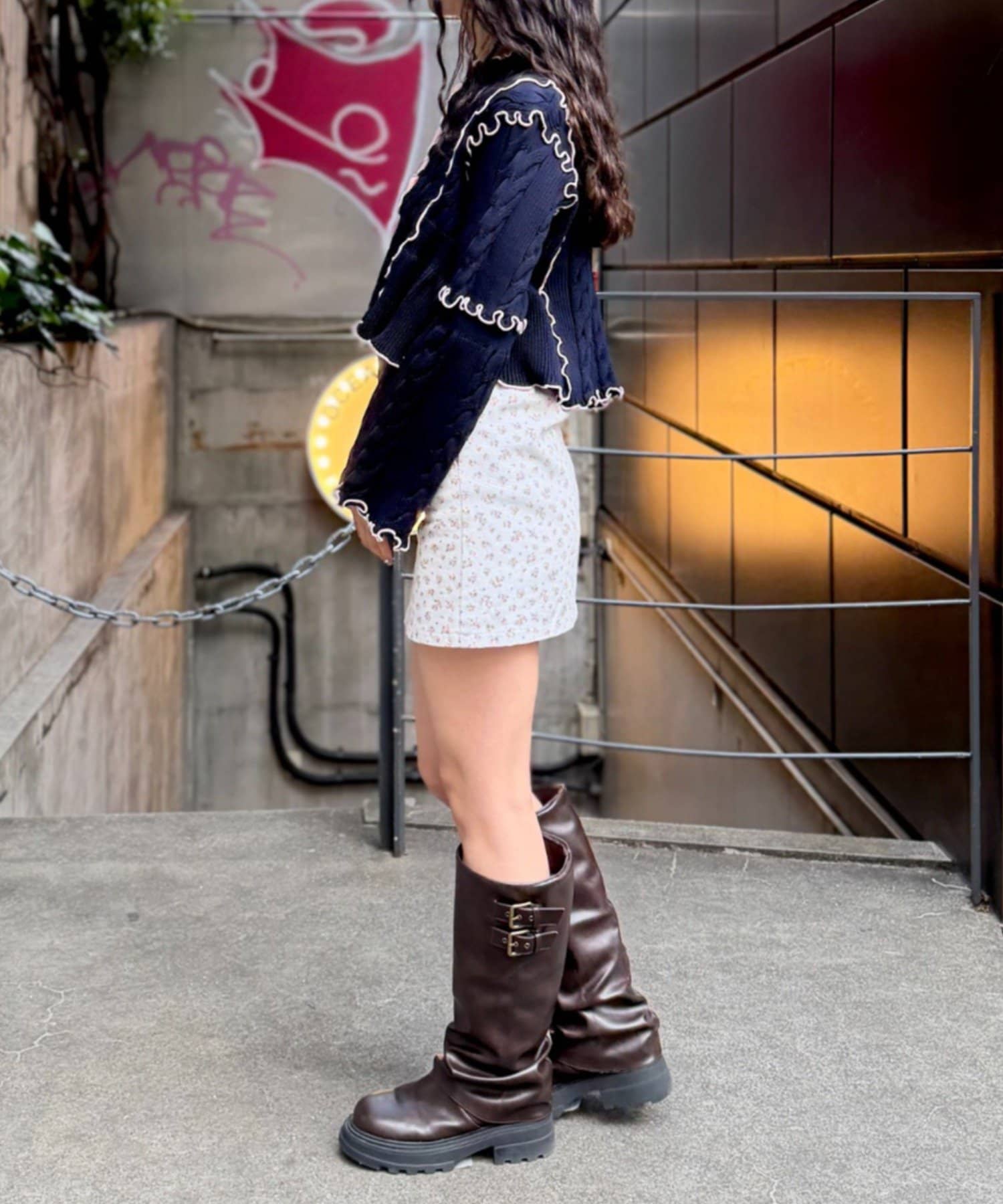 w closet(ダブルクローゼット) 花柄ミニスカパン