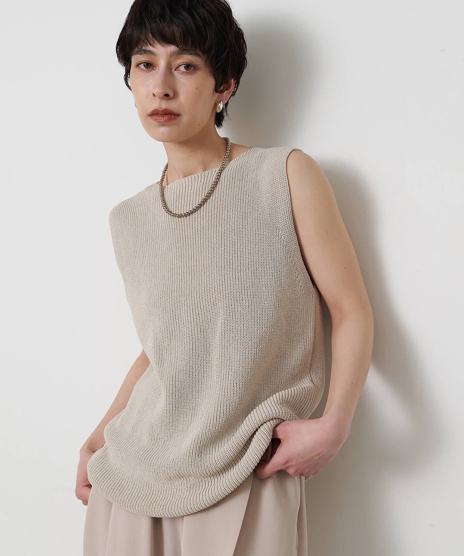 Whim Gazette(ウィム ガゼット) ペーパーノースリーブニット