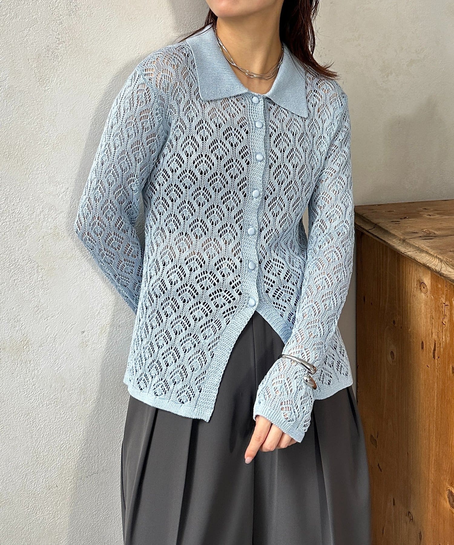 Thevon.(ゼヴォン) 透かし編み襟付きカーディガン