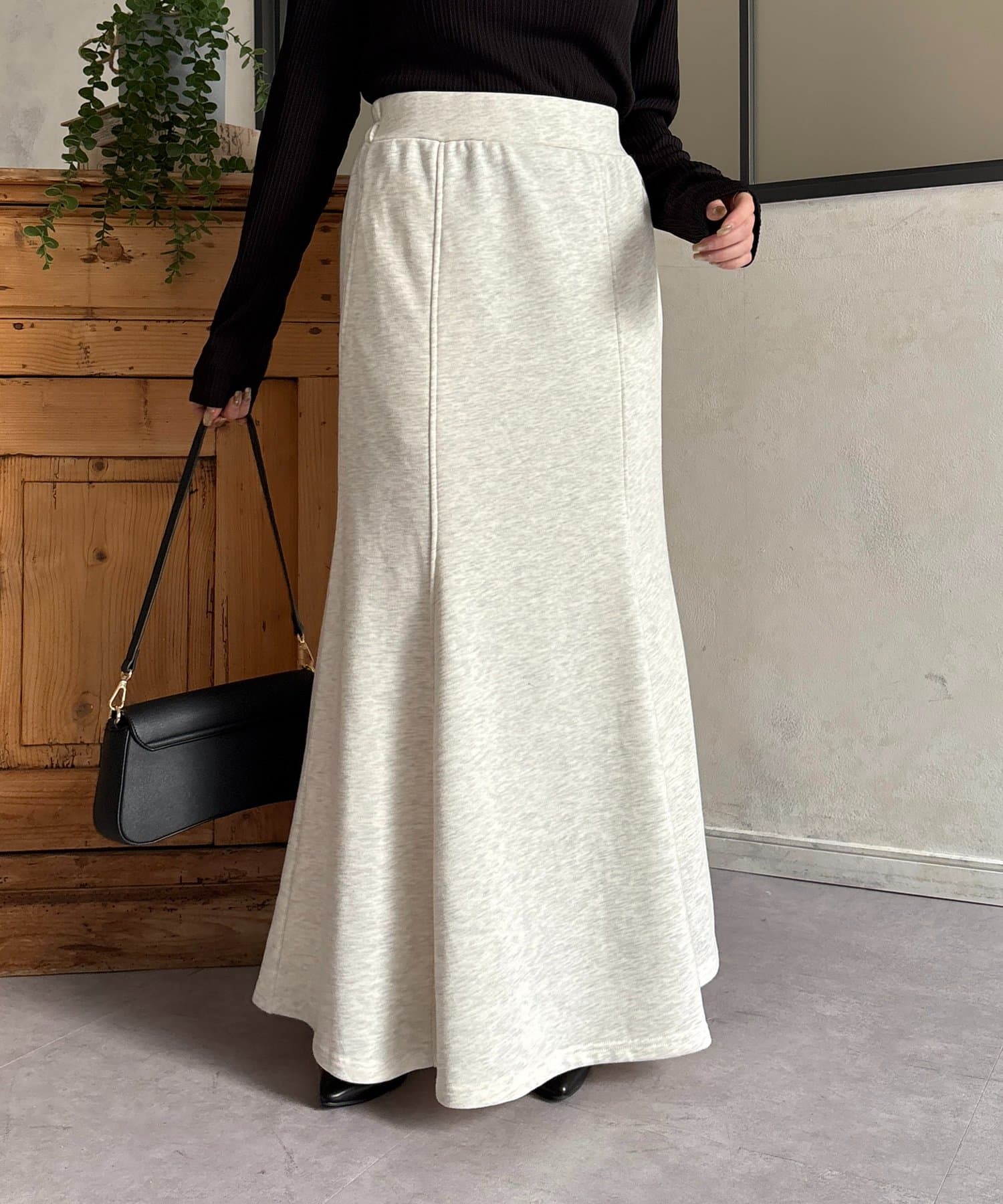 Thevon.(ゼヴォン) 裏毛Iラインマーメイドスカート