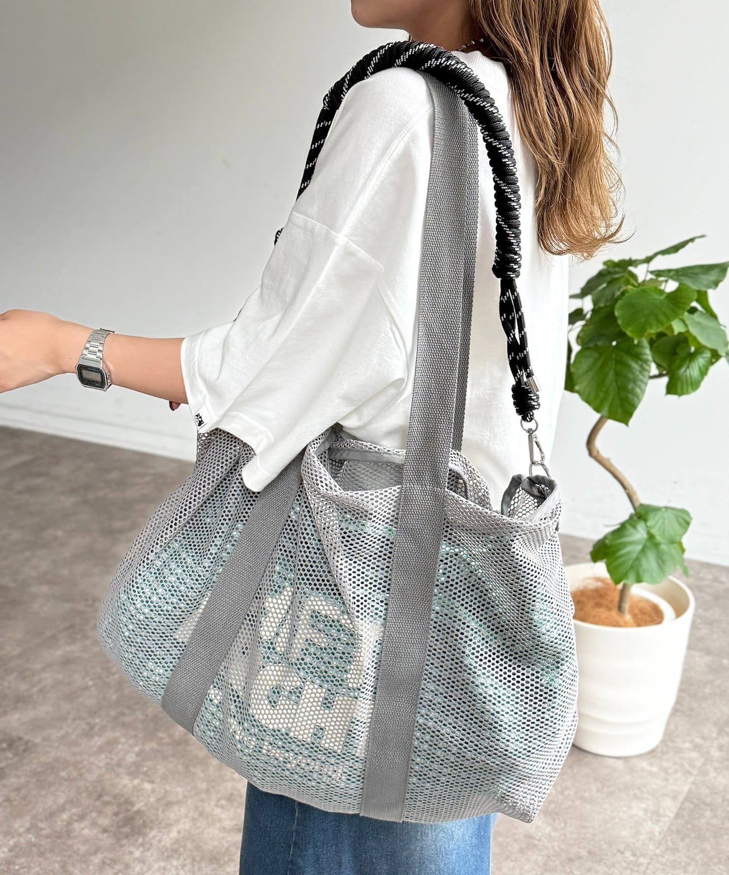 CPCM(シーピーシーエム) メッシュパラコードショルダートート