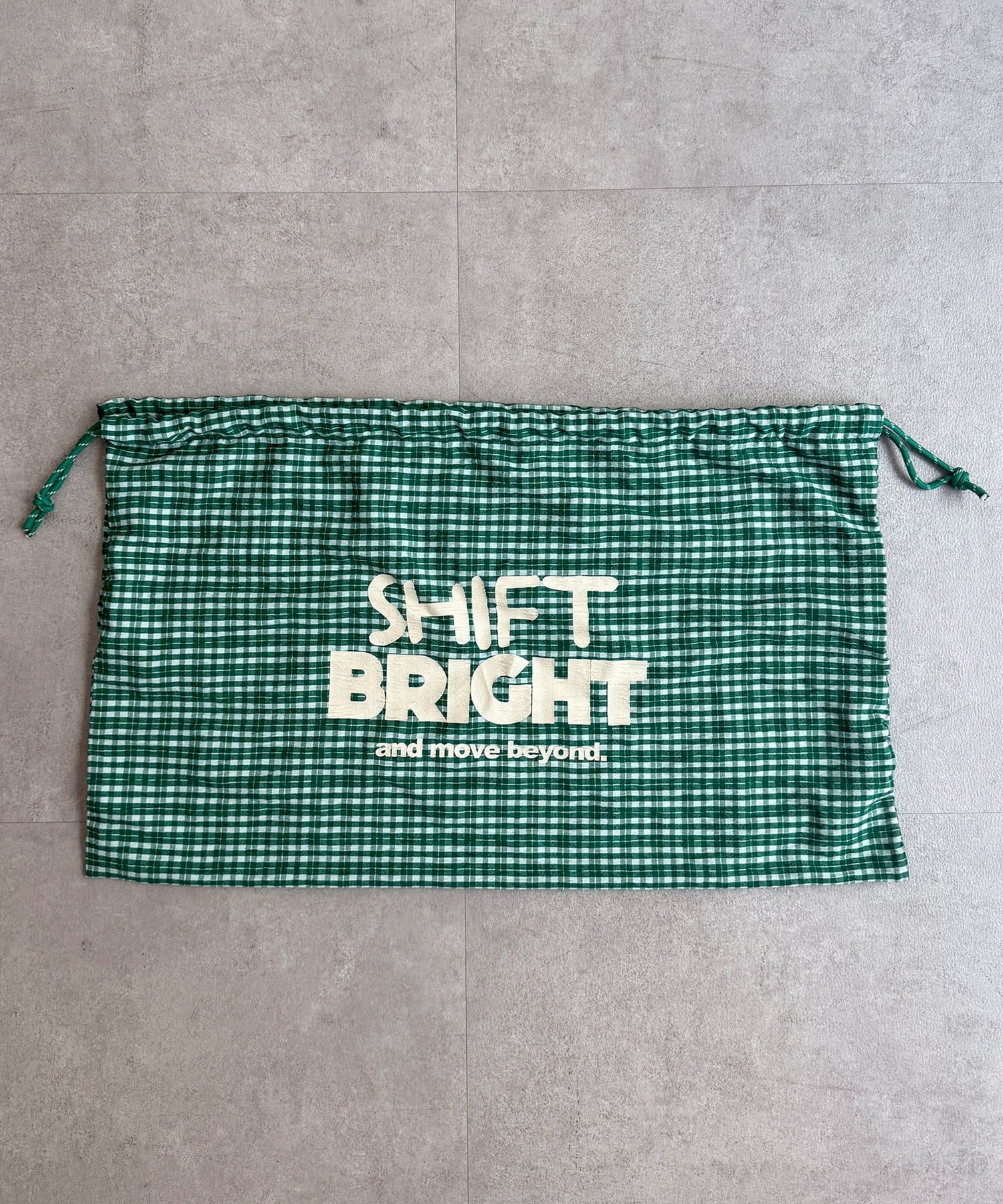 CPCM(シーピーシーエム) メッシュパラコードショルダートート