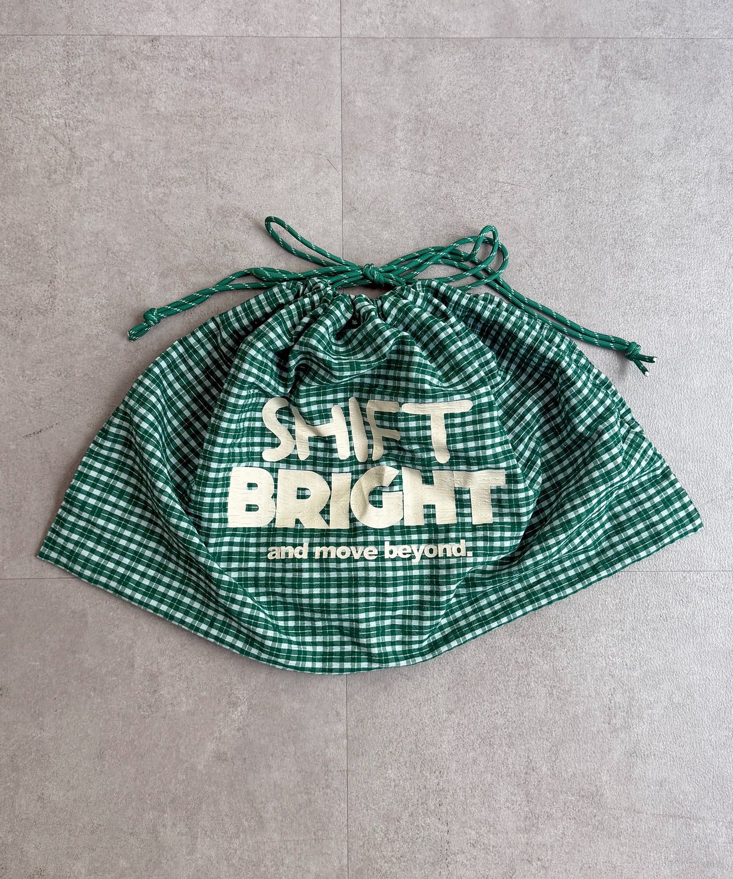 CPCM(シーピーシーエム) メッシュパラコードショルダートート