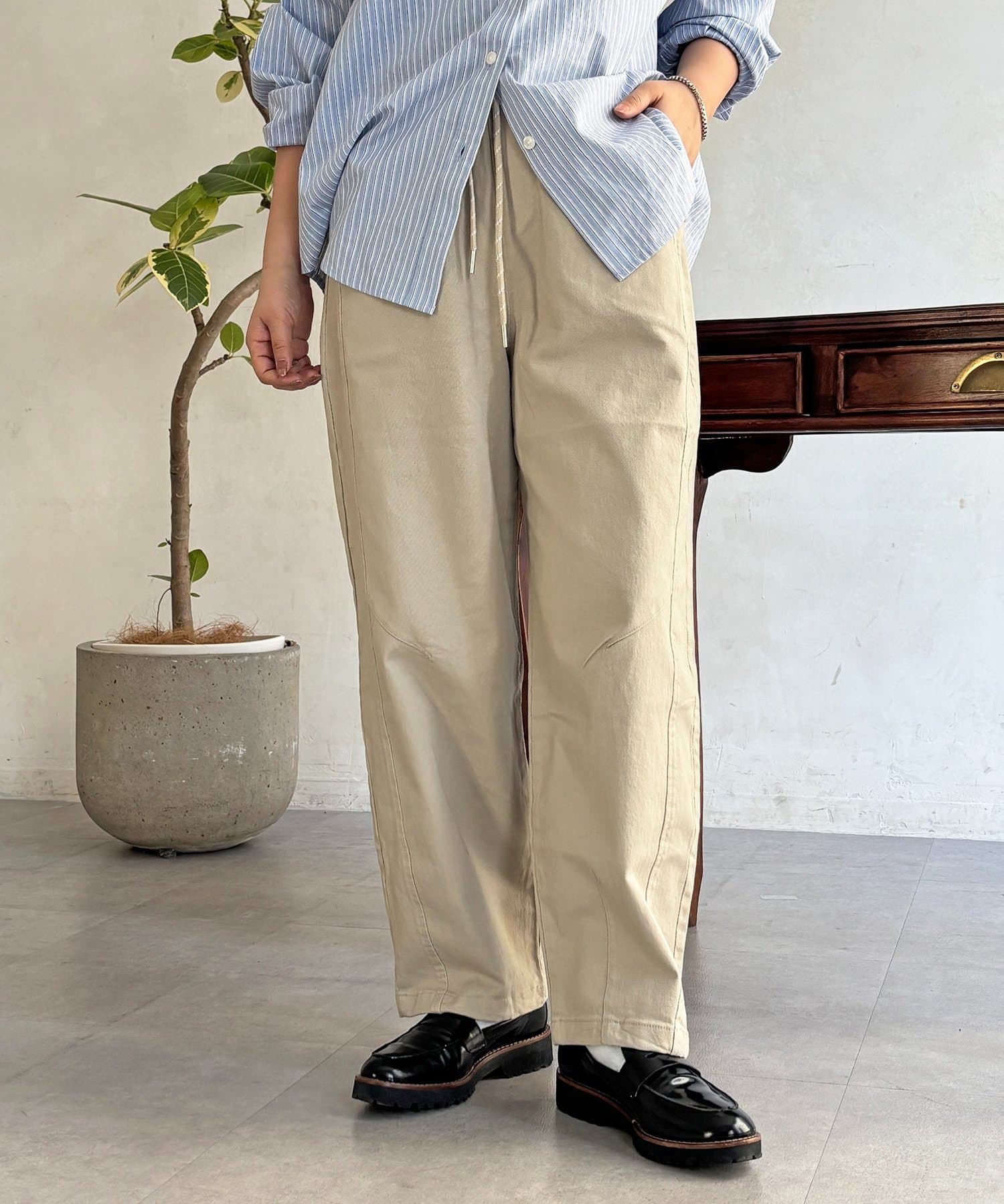 CPCM(シーピーシーエム) ストレッチコクーンイージーパンツ