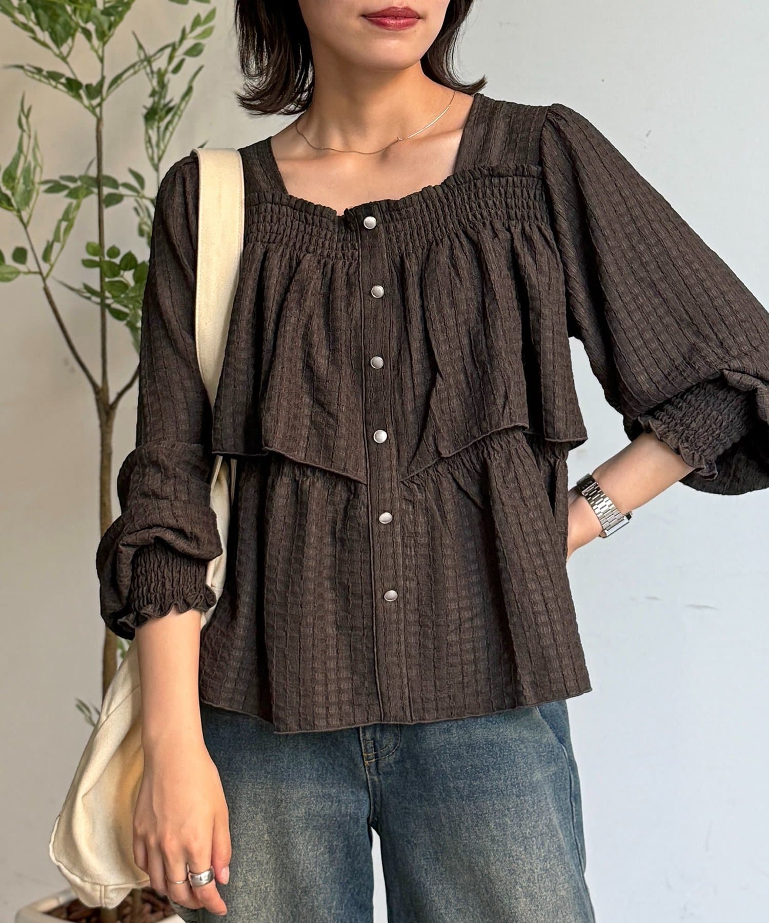 CPCM(シーピーシーエム) スクエアネックフリルプルオーバー