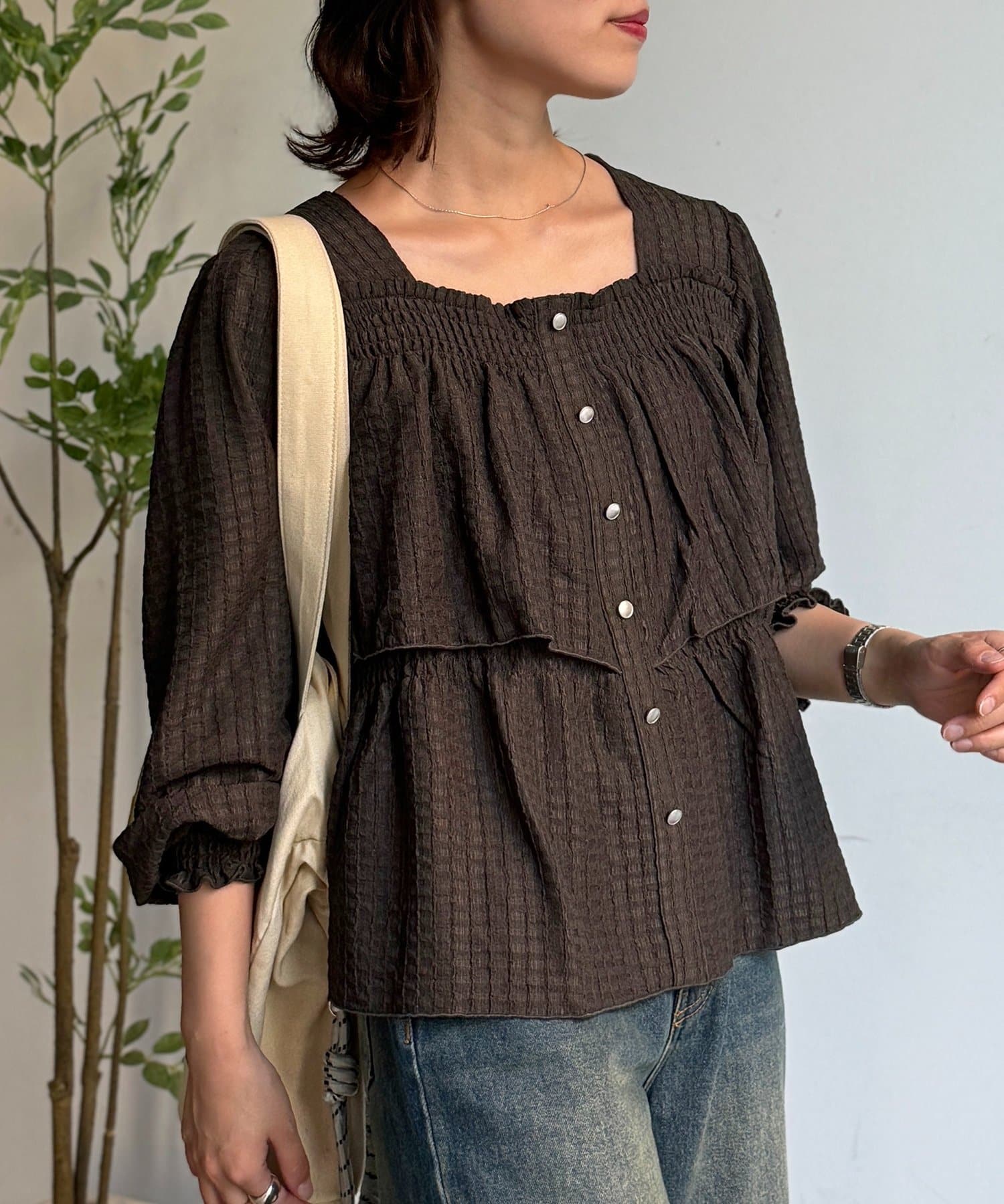 CPCM(シーピーシーエム) スクエアネックフリルプルオーバー