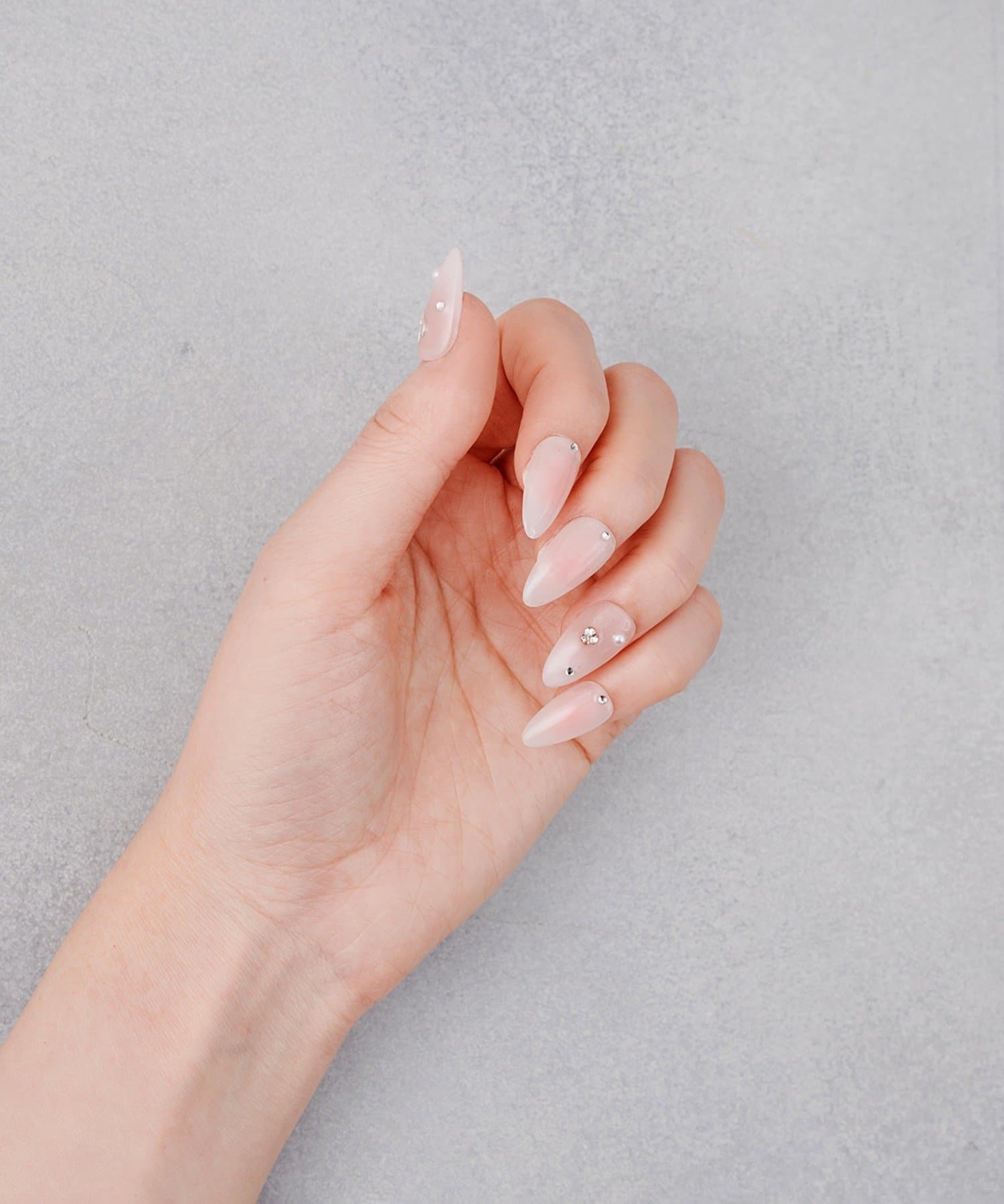 3COINS(スリーコインズ) グラデーションパレット／and us