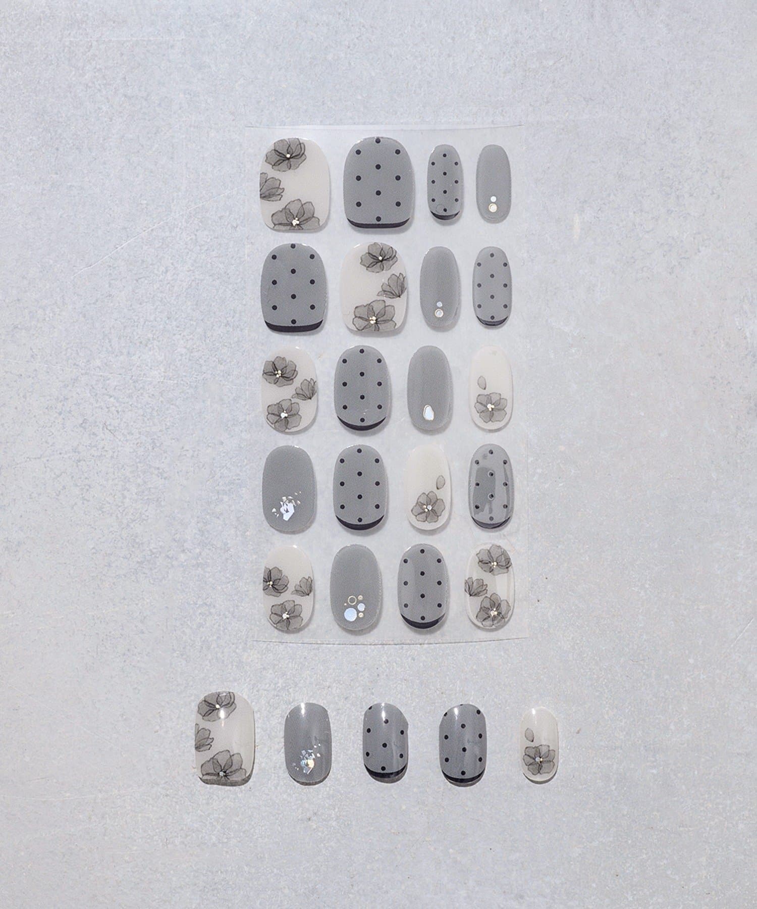 3COINS(スリーコインズ) セミハードジェルネイルシールハンド／and us