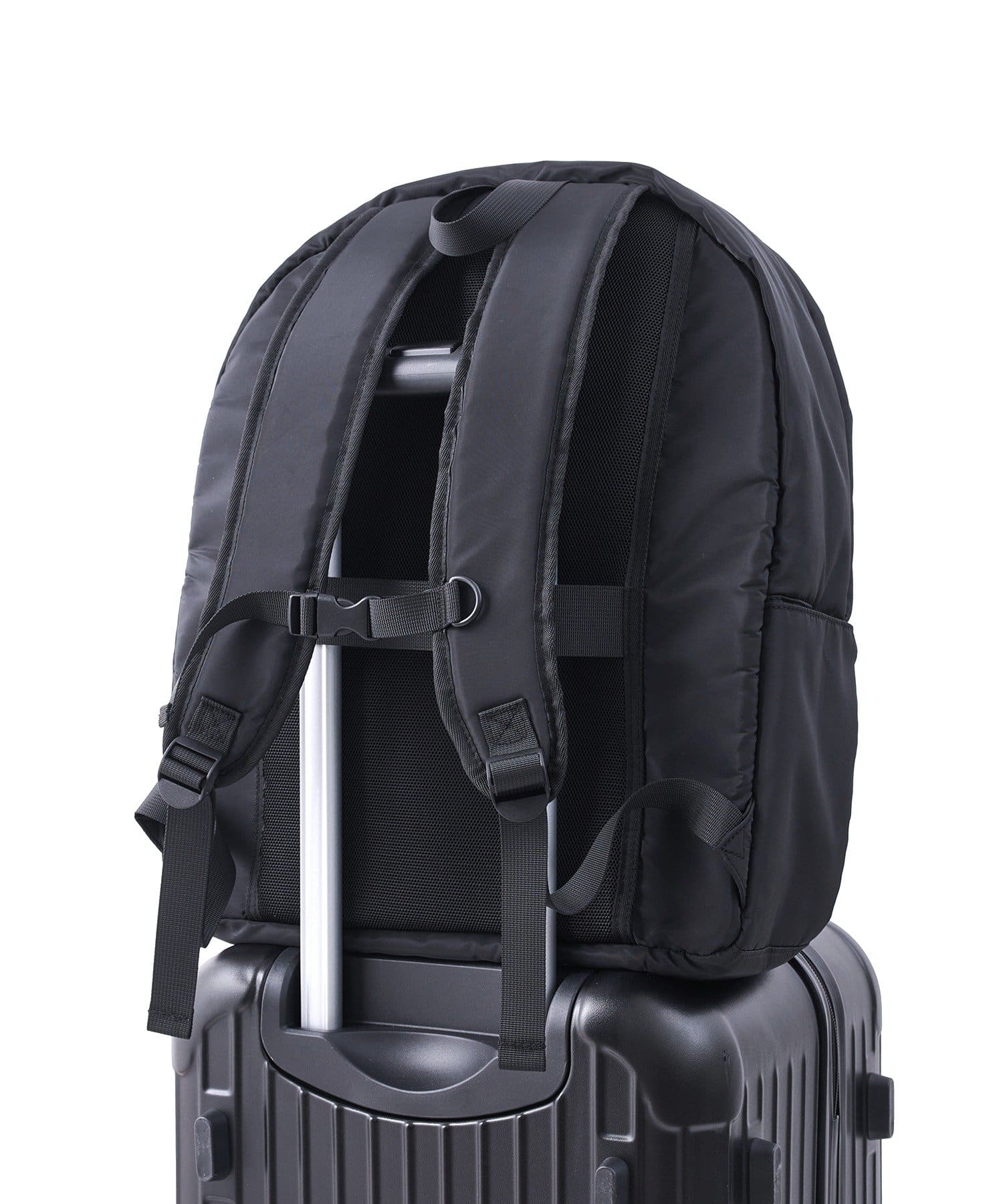 3COINS(スリーコインズ) アーバンドリフト3ポケットビッグデイバッグ