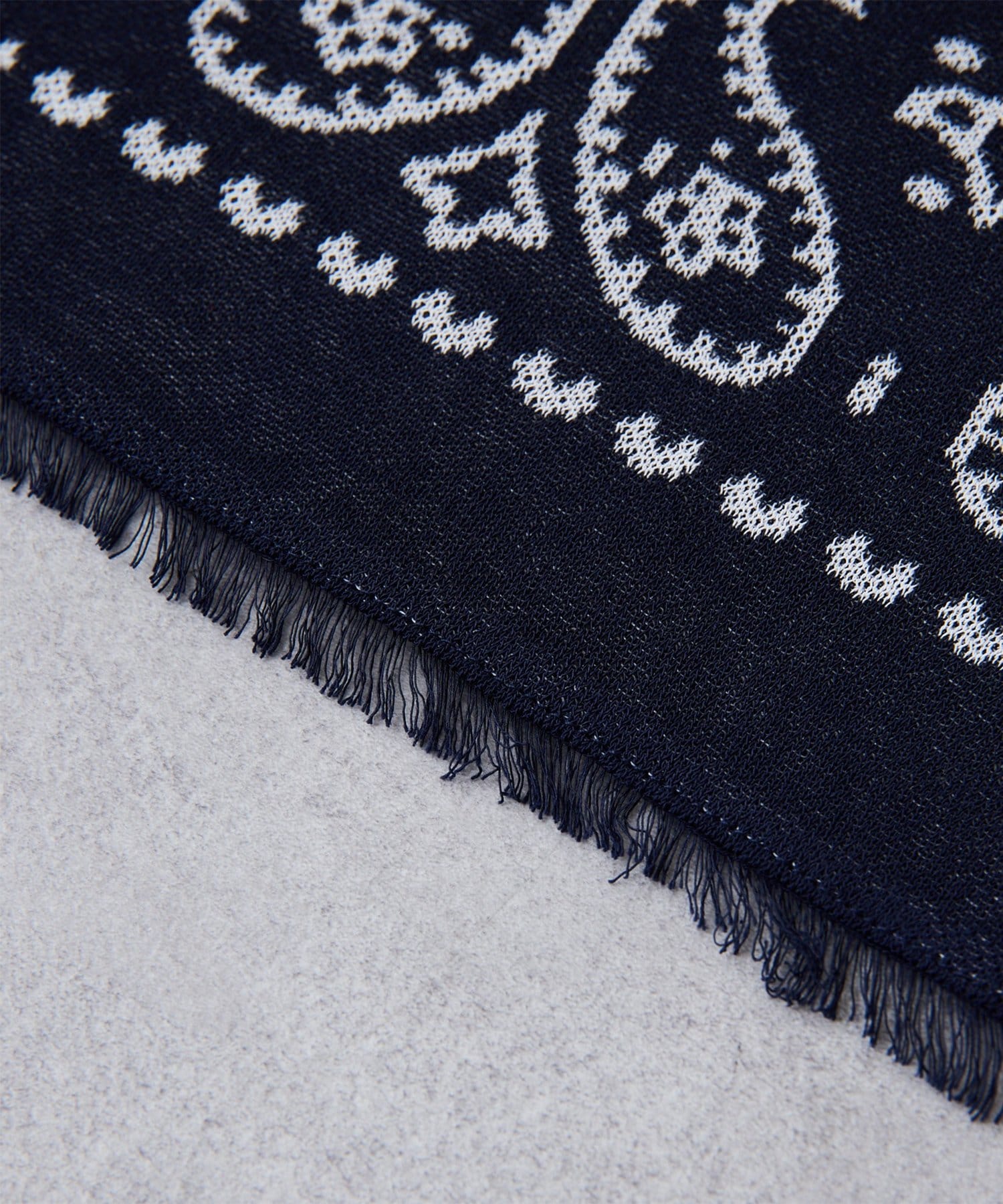 Whim Gazette(ウィム ガゼット) バンダナニットスカーフ