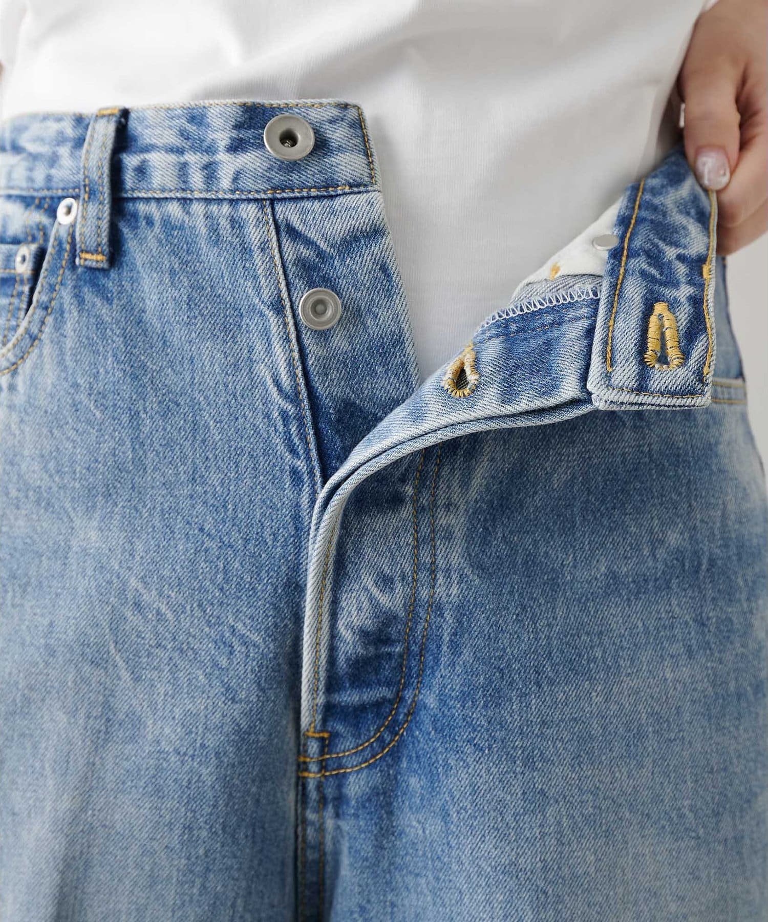 Whim Gazette(ウィム ガゼット) ストレートデニム