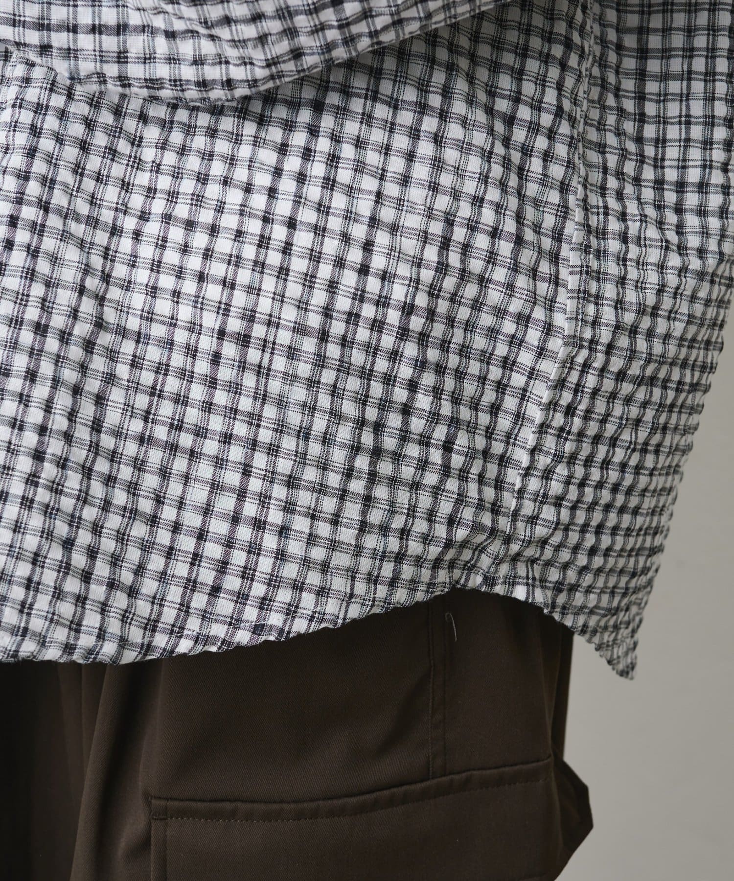 COLONY 2139(コロニー トゥーワンスリーナイン) チェックサッカーフードシャツ