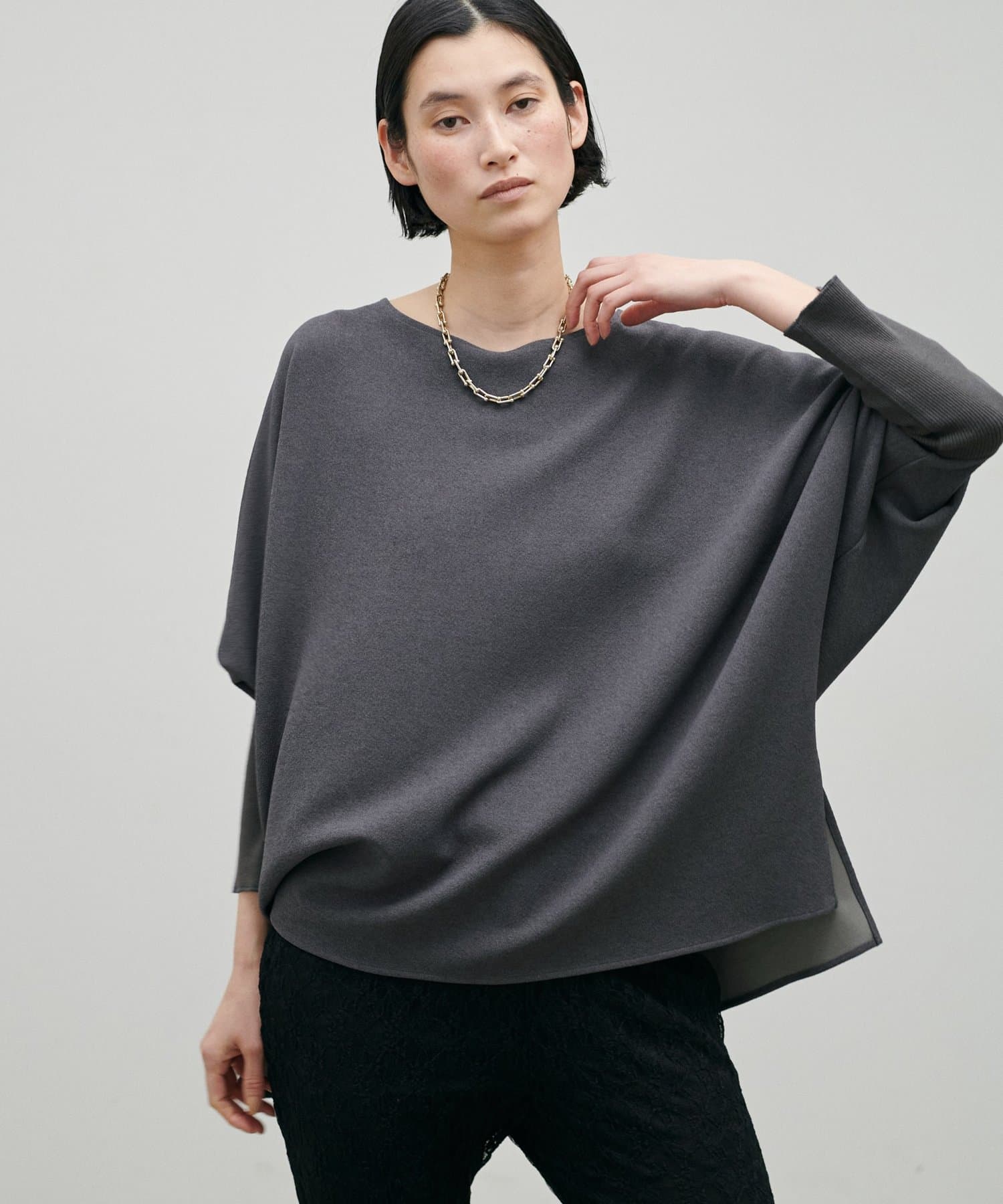 LARUTA(ラルータ) しっかりカットジョーゼットドルマントップス