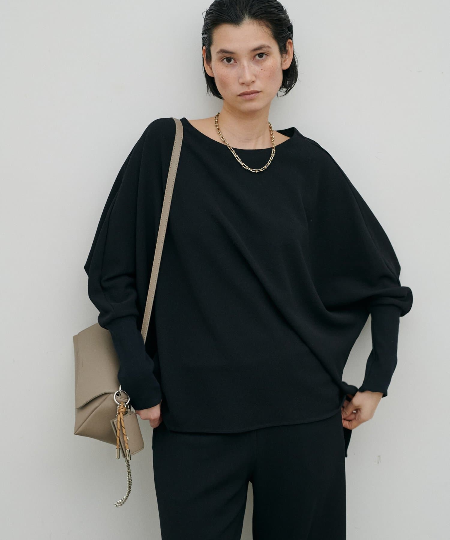 LARUTA(ラルータ) しっかりカットジョーゼットドルマントップス