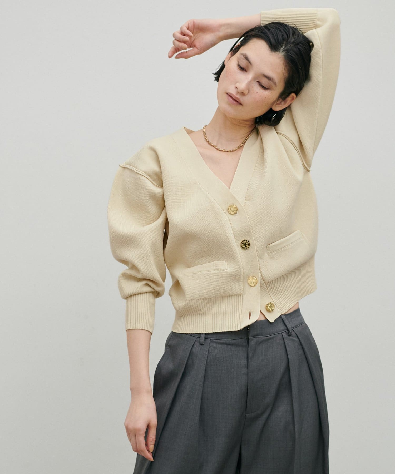 LARUTA(ラルータ) お家で洗える金釦ポリニットカーディガン