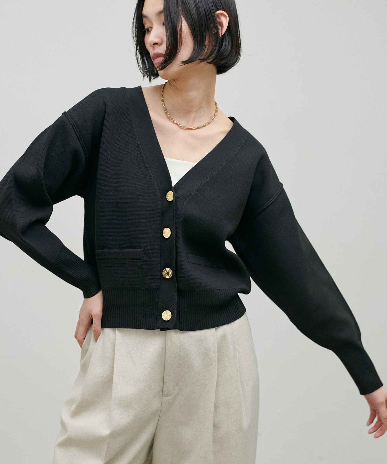 LARUTA(ラルータ) お家で洗える金釦ポリニットカーディガン