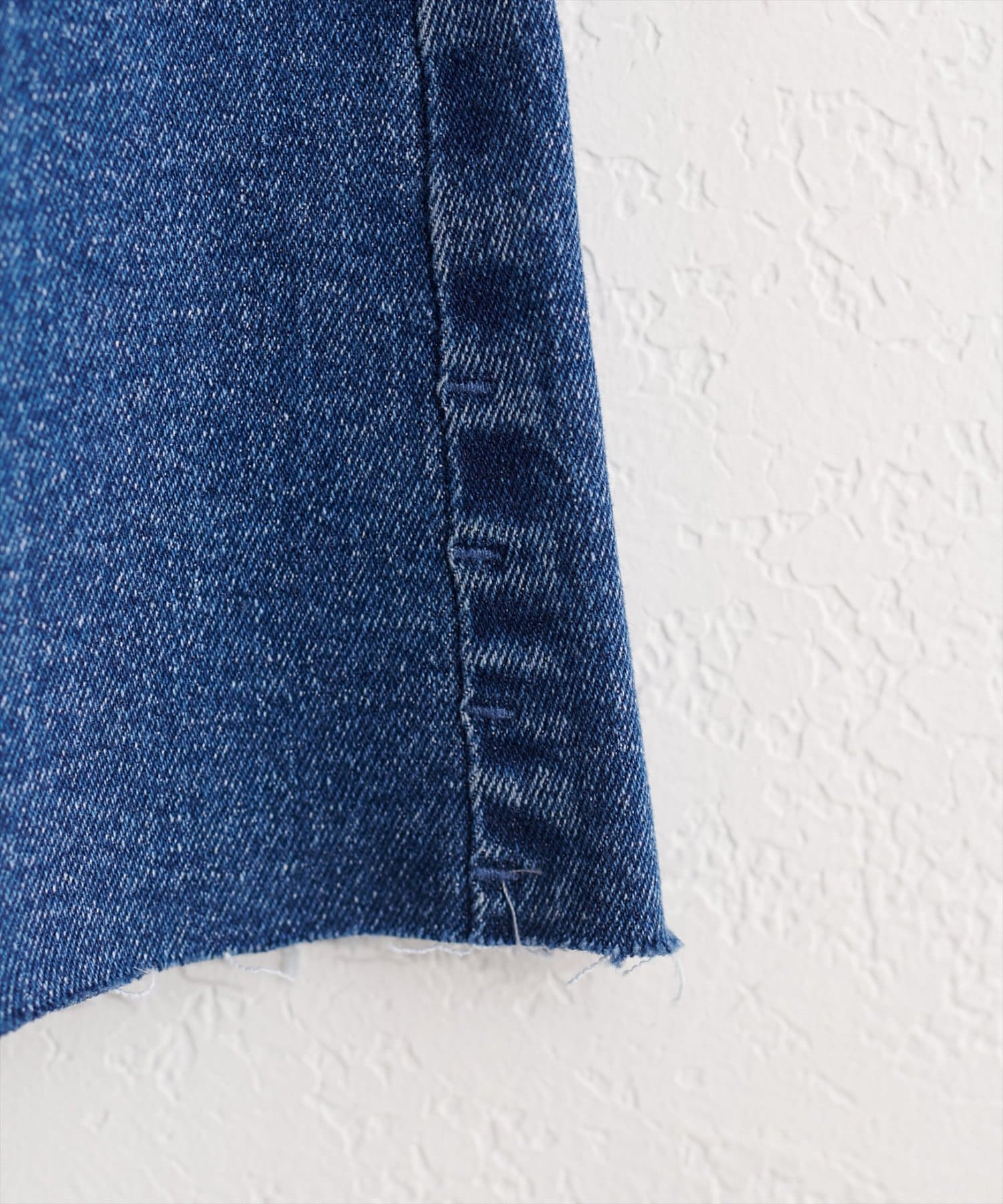 natural couture(ナチュラルクチュール) セルフカットストレートデニムフレアパンツ