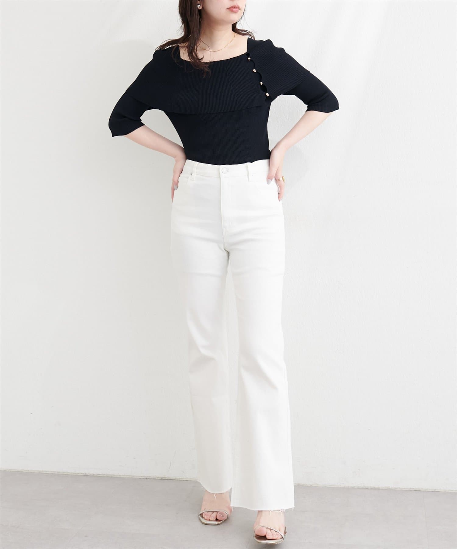 natural couture(ナチュラルクチュール) セルフカットストレートデニムフレアパンツ