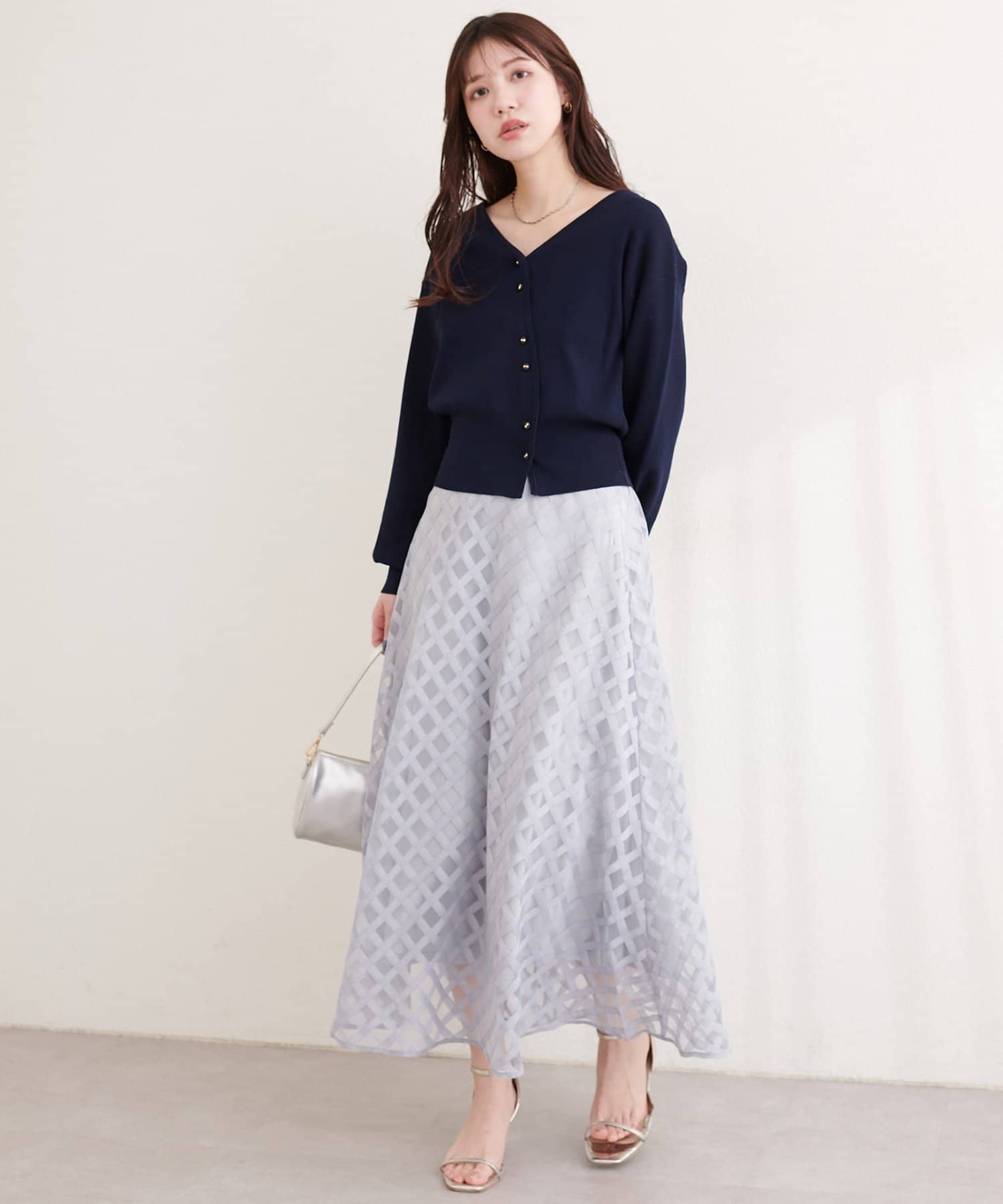 natural couture(ナチュラルクチュール) アシメデザイン釦カーデ