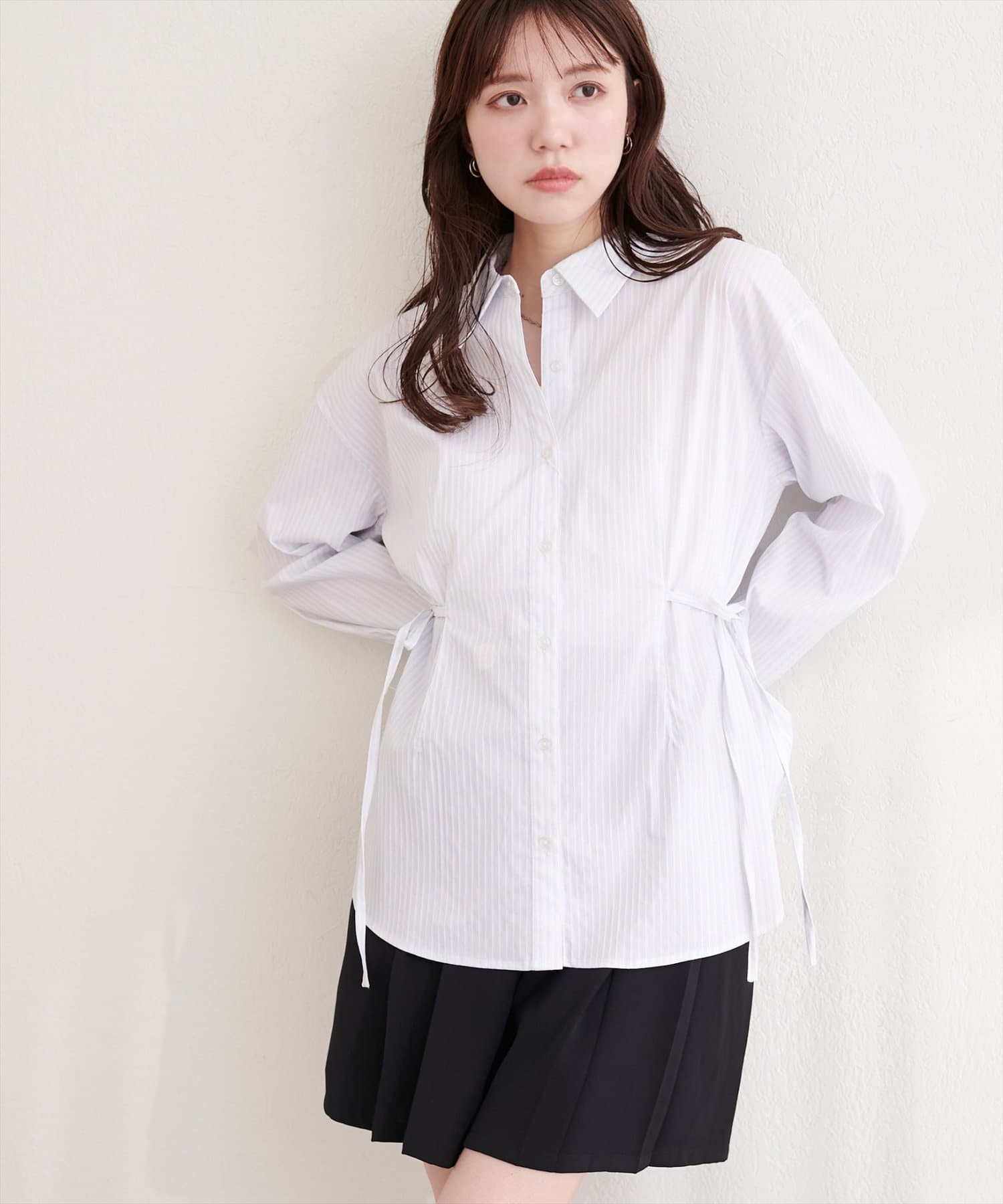 natural couture(ナチュラルクチュール) サイドリボンストライプシャツ