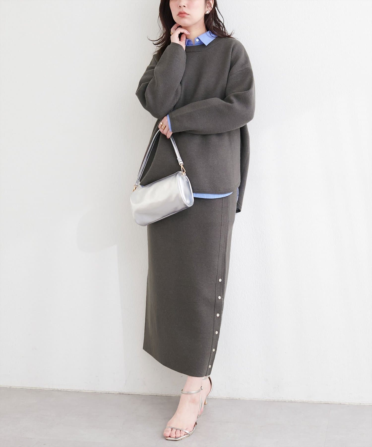 natural couture(ナチュラルクチュール) サイド釦スリットタイトニットスカート