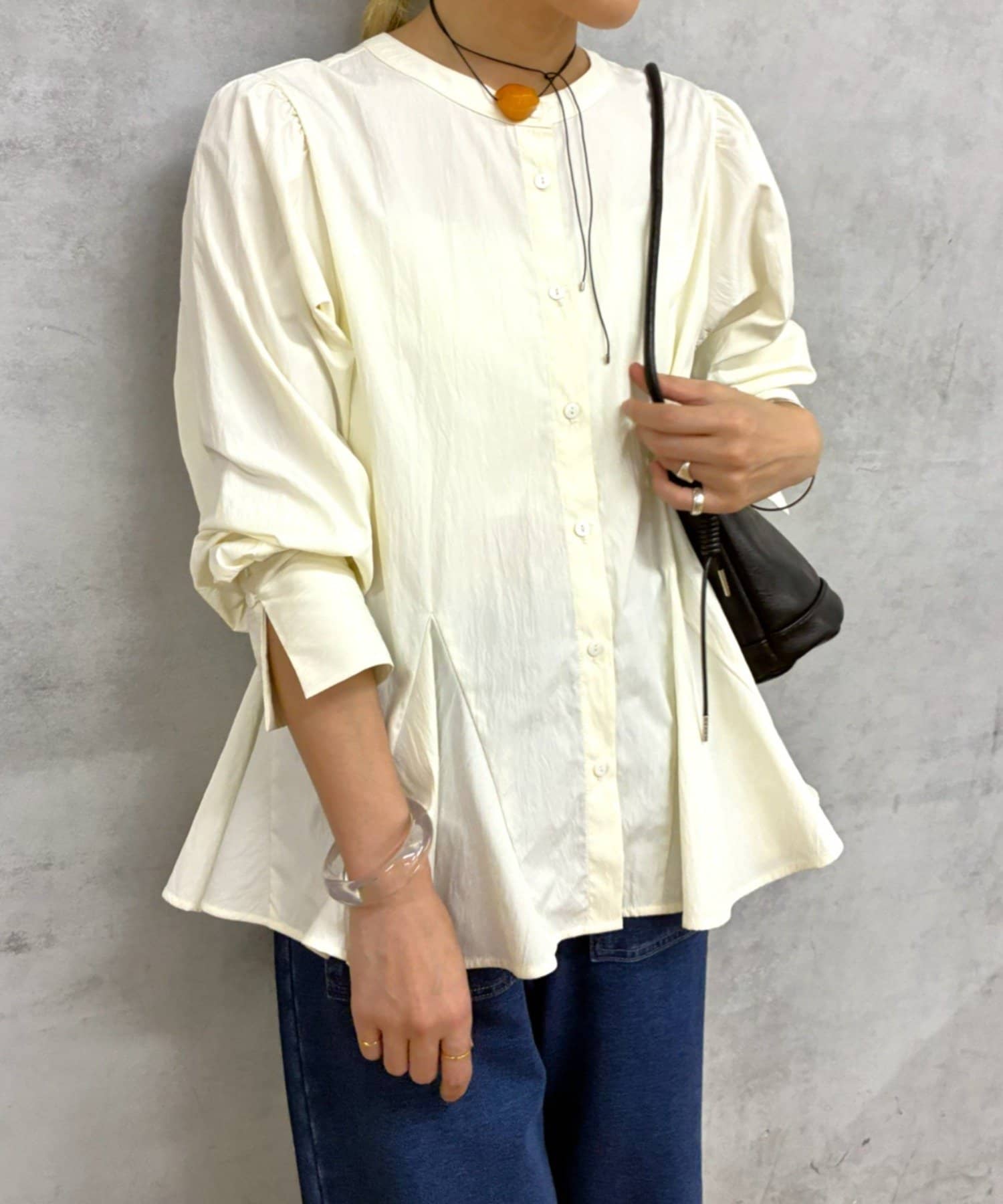 Omekashi(オメカシ) 【SAKAI企画】【着やせ効果◎】ペプラムブラウス