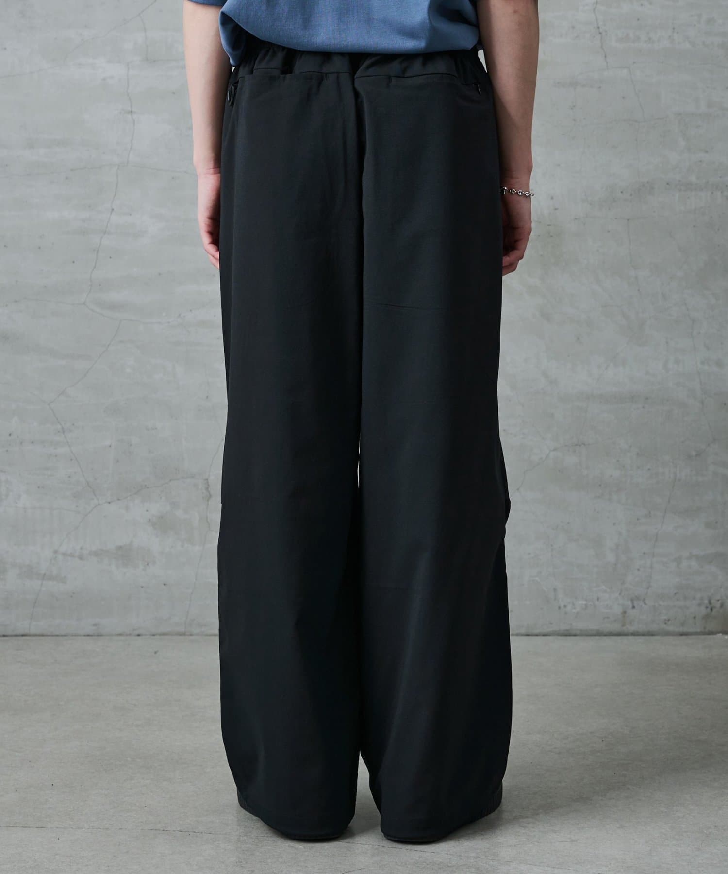 COLONY 2139(コロニー トゥーワンスリーナイン) 冷感速乾ストレッチイージーパンツ