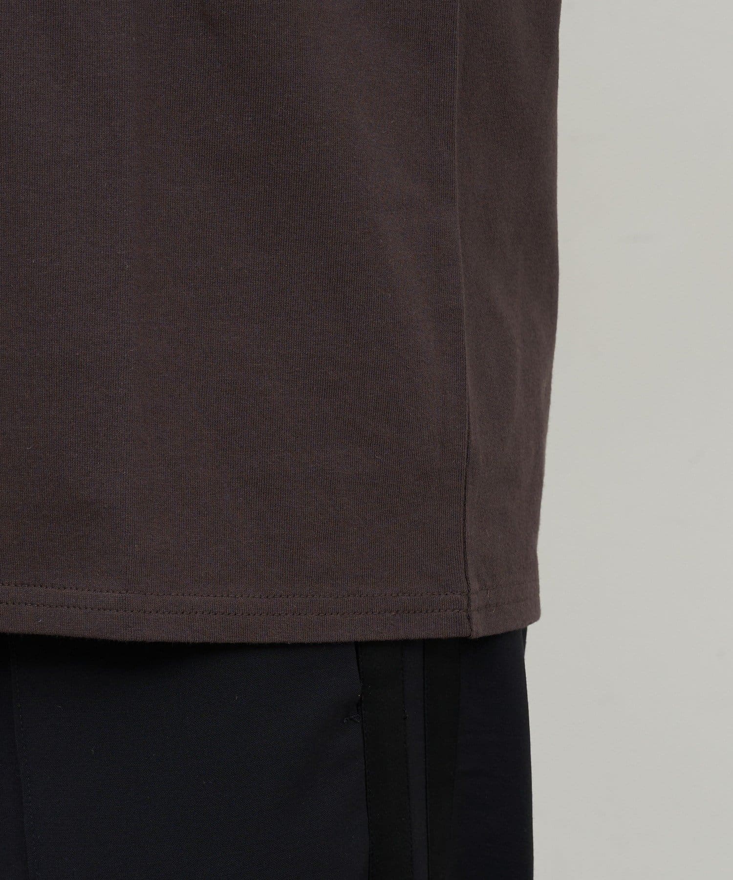 GALLARDAGALANTE(ガリャルダガランテ) ロゴTシャツ【La villa 】